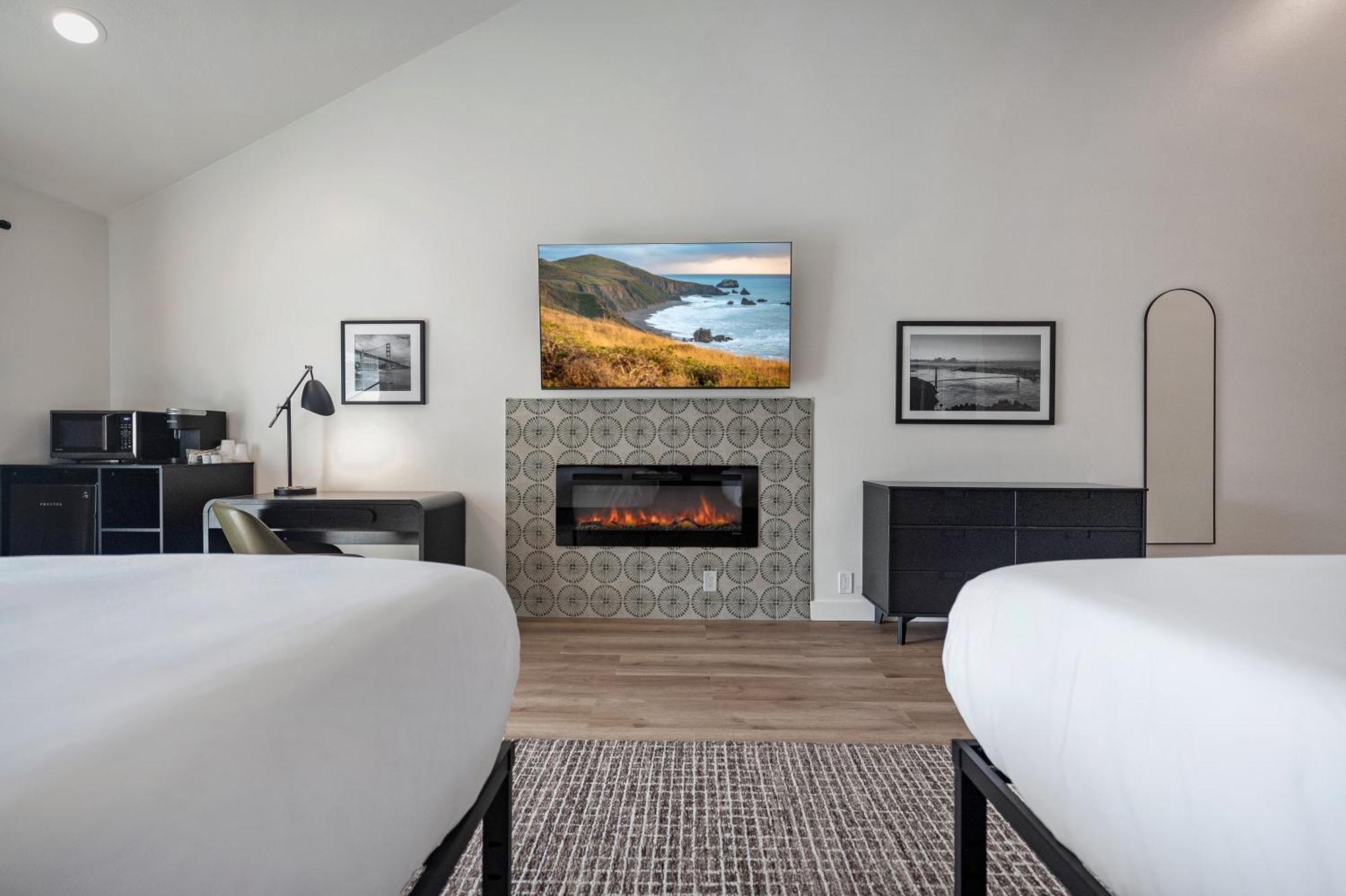 Premium Quadruple Room
