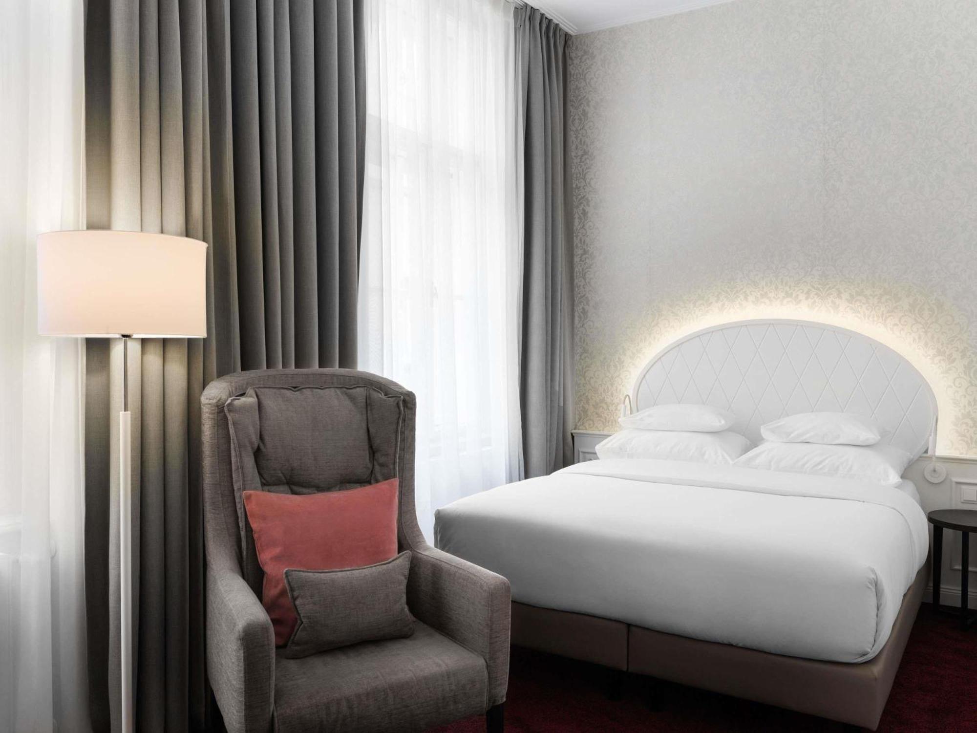 Classic Room Double Bed