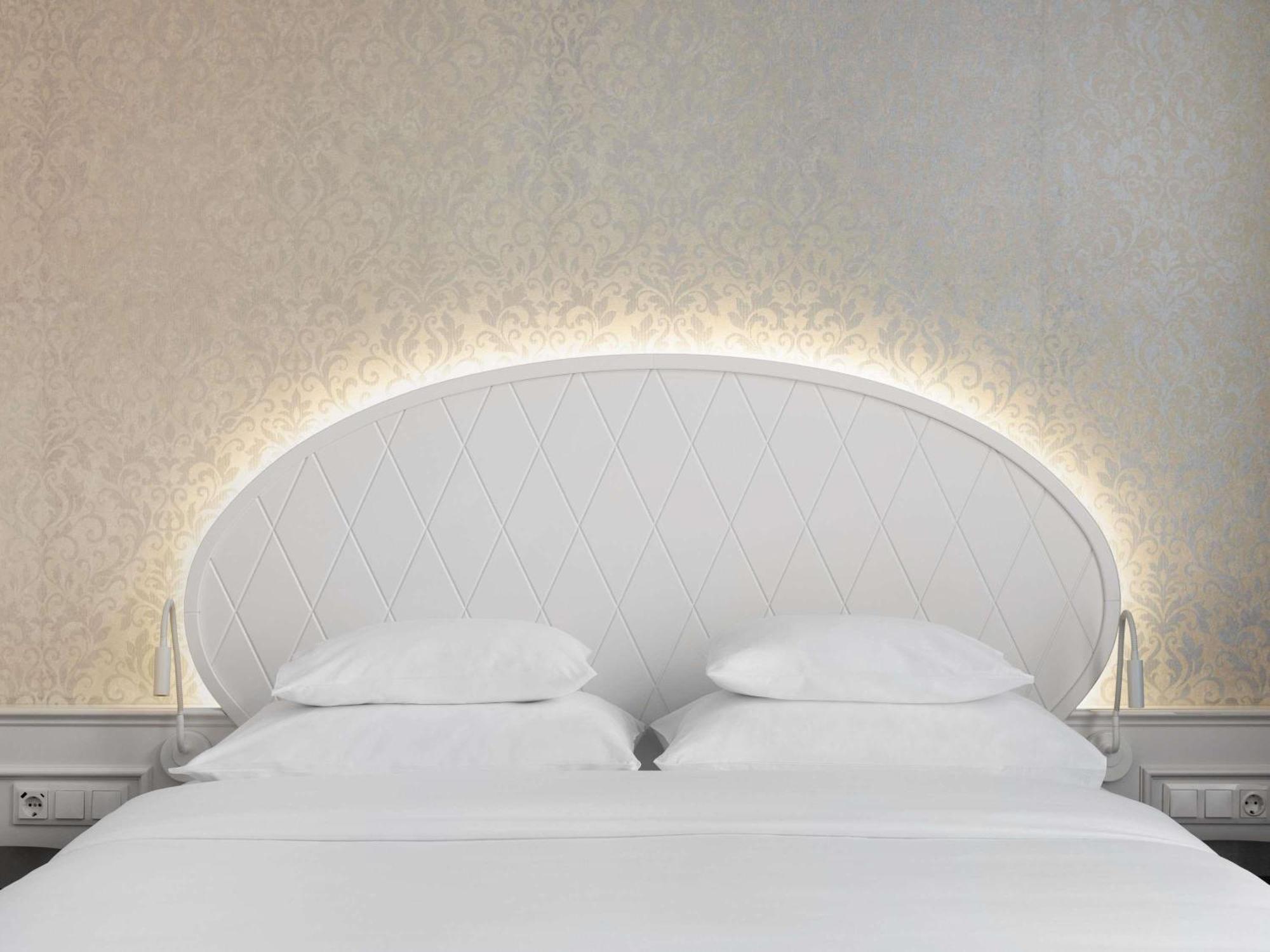 Deluxe Room King Bed Sofa Bed