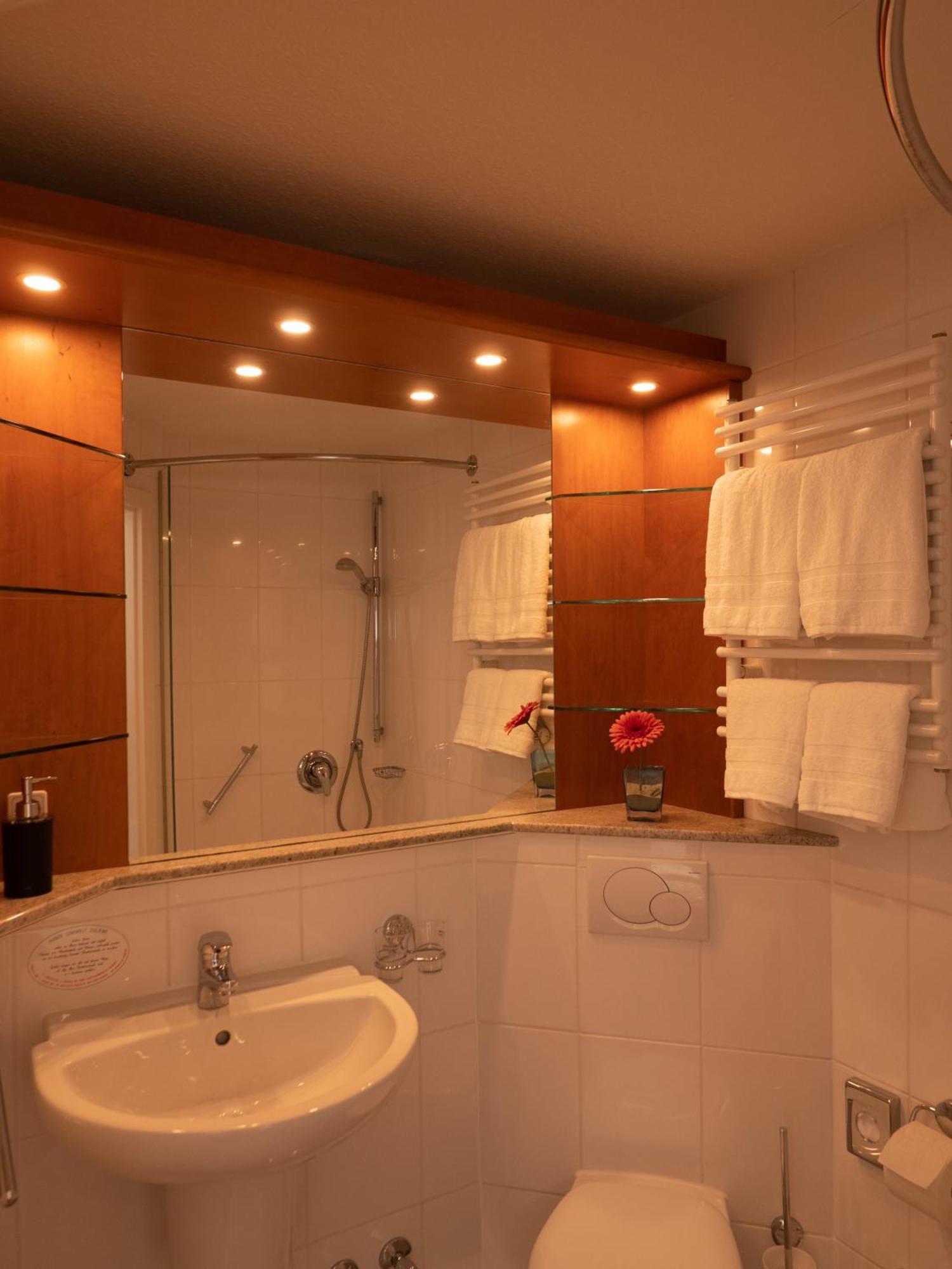 Double Room Lake View