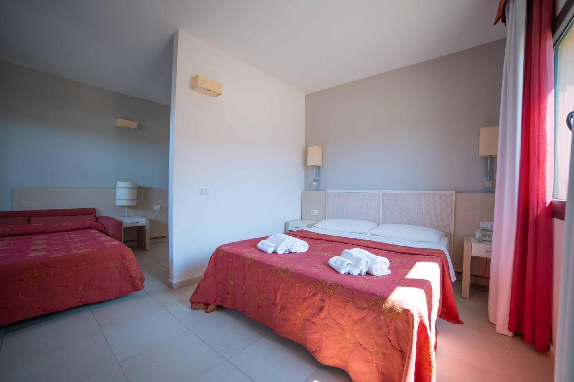 Standard Quadruple Room