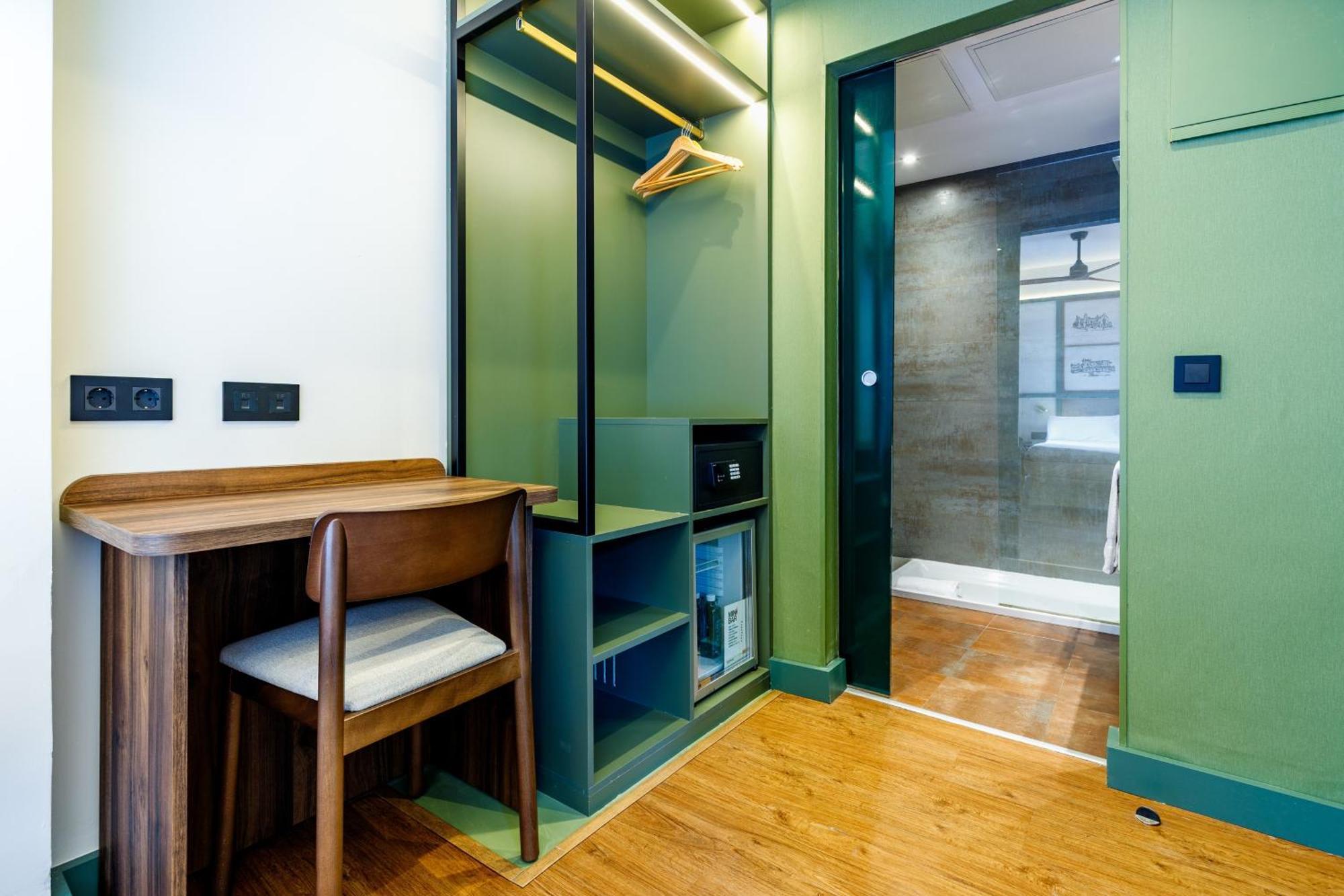 Single Room