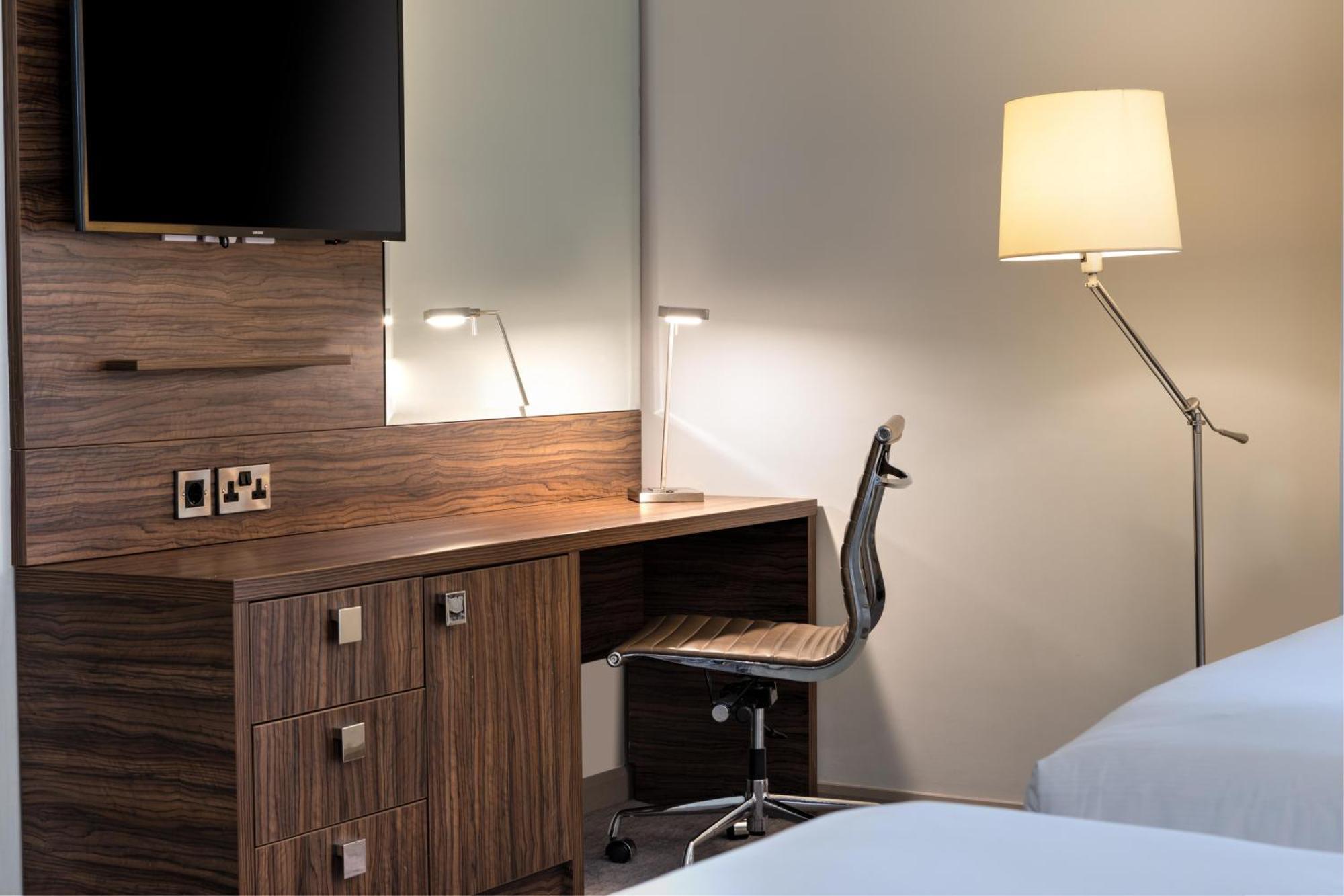 Double Room Single Bed