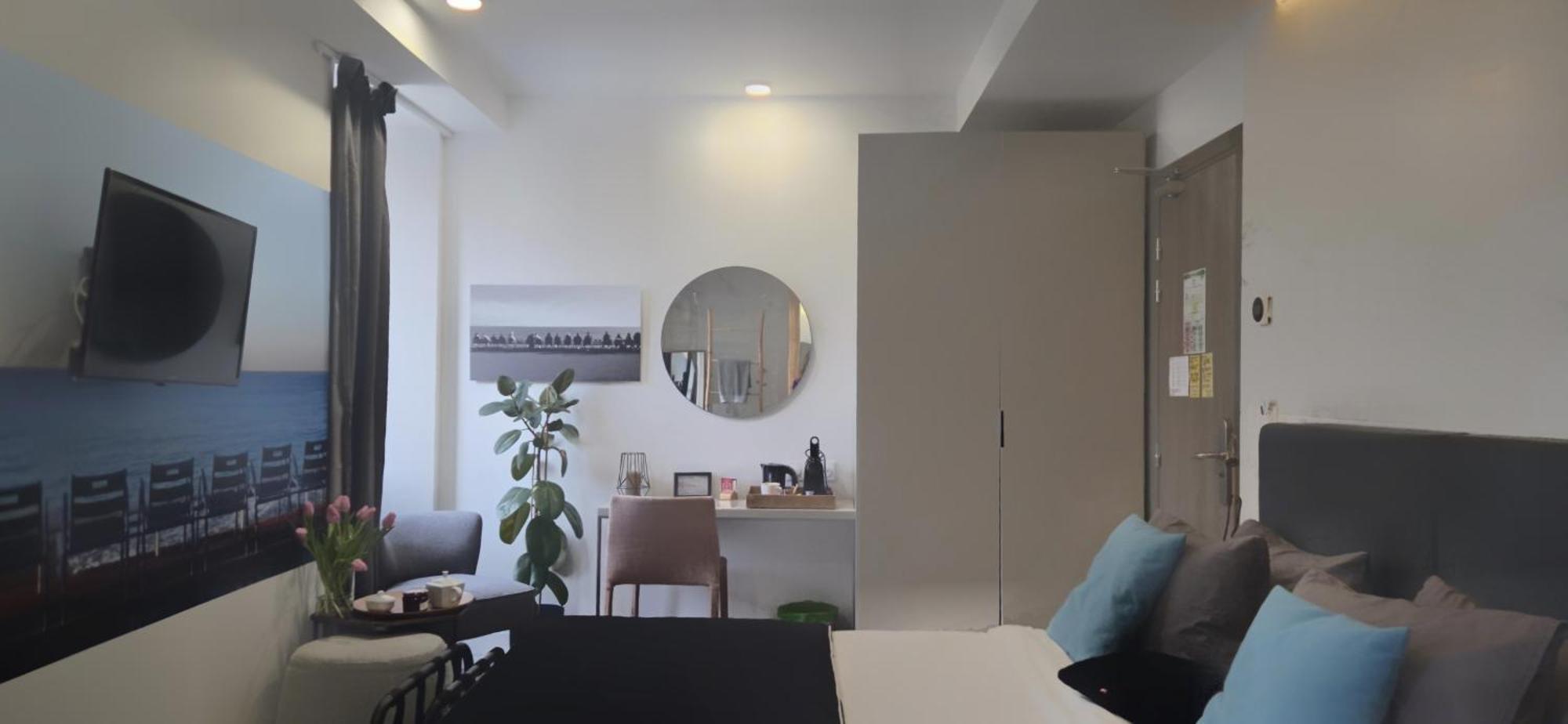 Deluxe Suite