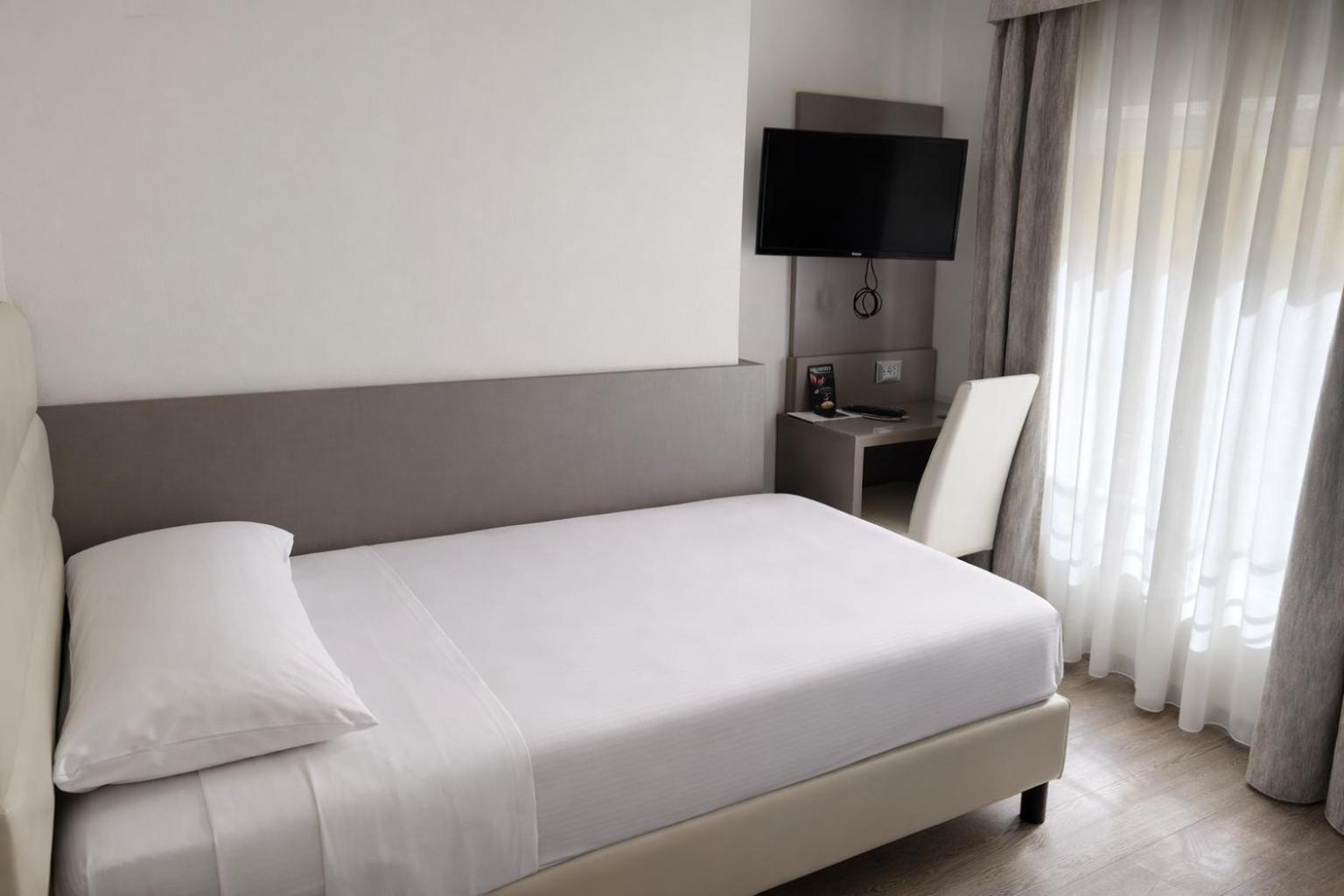Superior Single Room,1765817299:JPEG