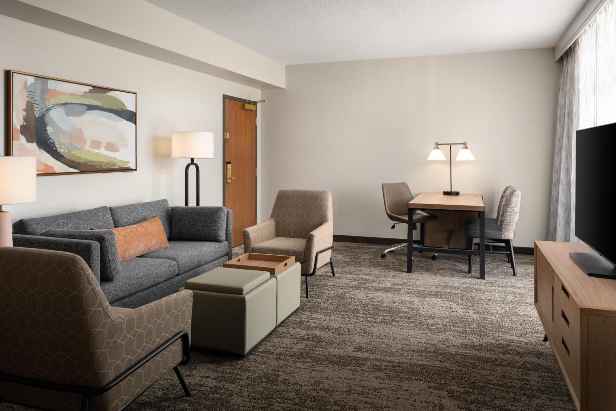 One-Bedroom Corner King Suite