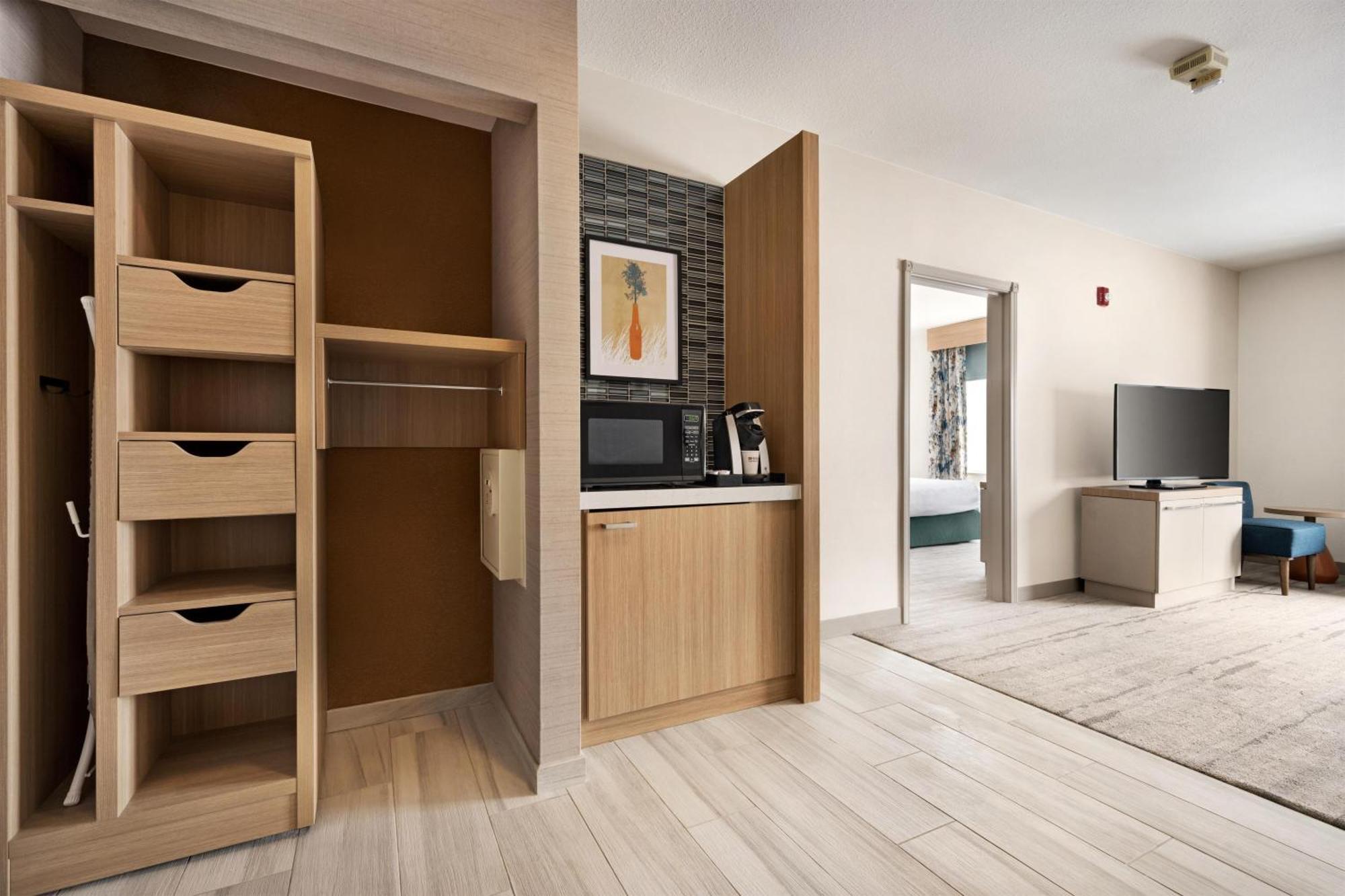 One-Bedroom King Suite Roll Shower Mobility Accessible
