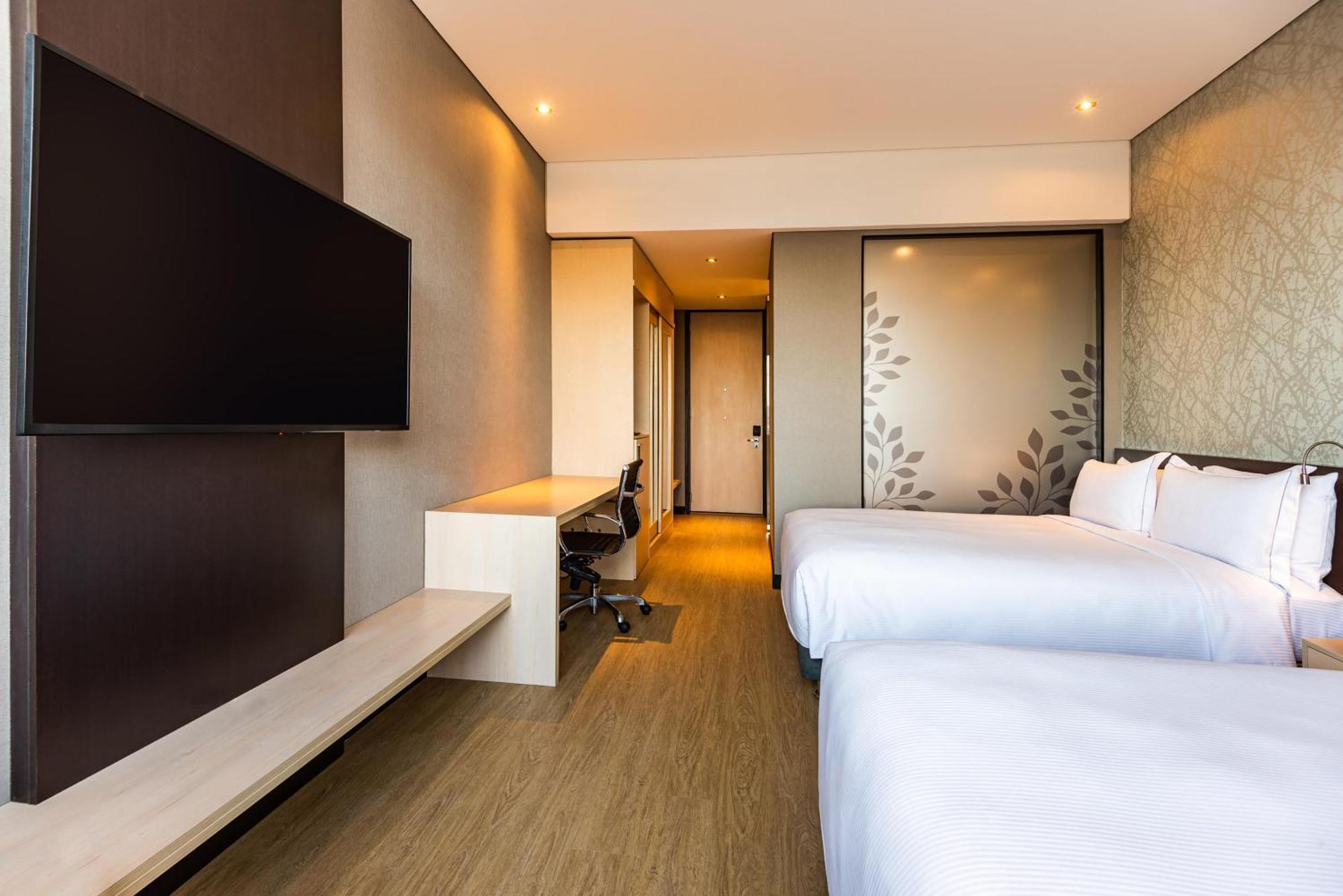 Double Room Two Double Beds Mobility Accessible
