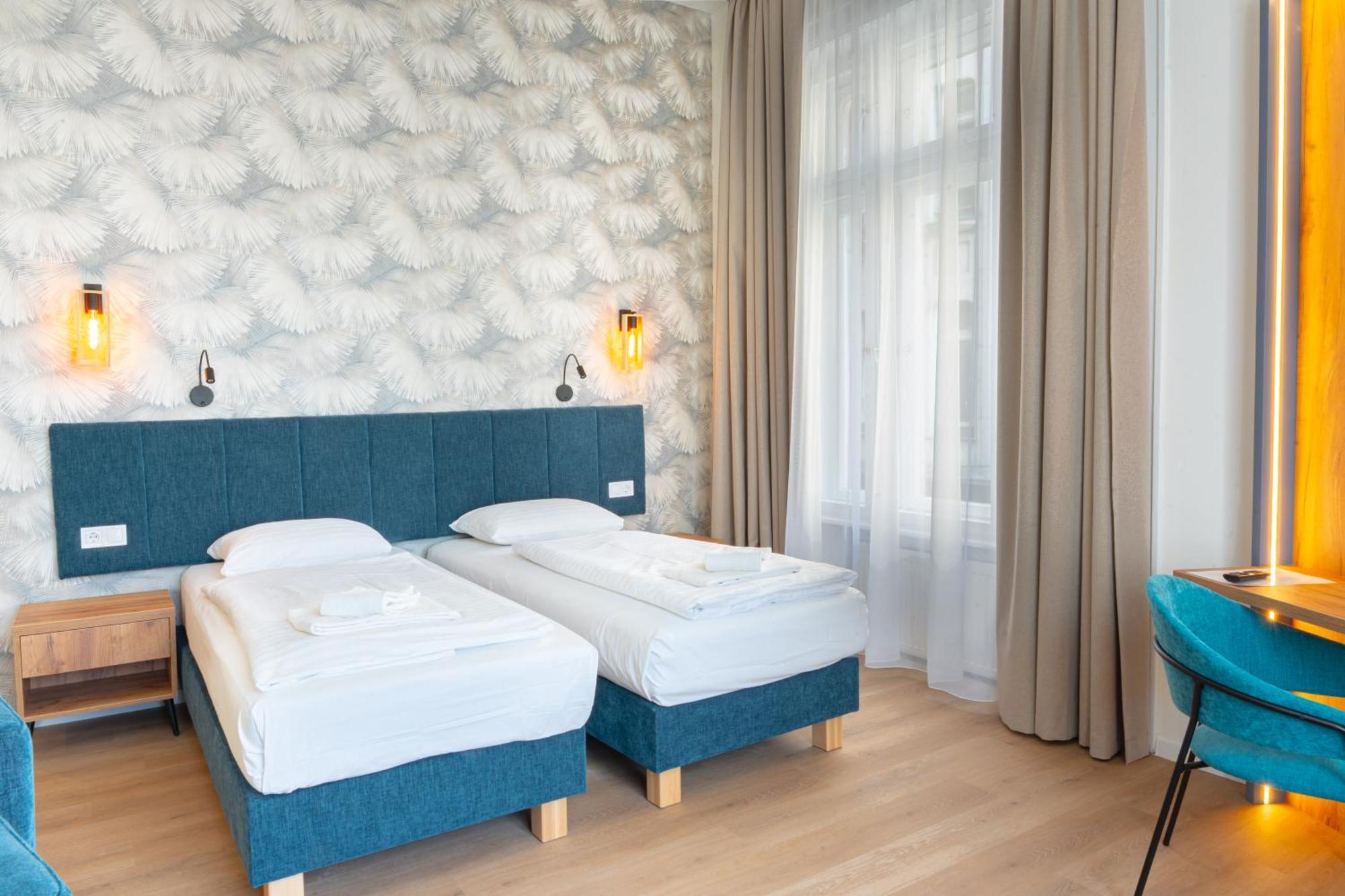 Deluxe Double Room Extra Bed Street View