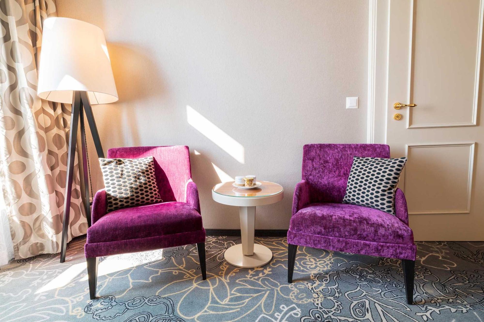 Deluxe Double or Twin Room Lake View