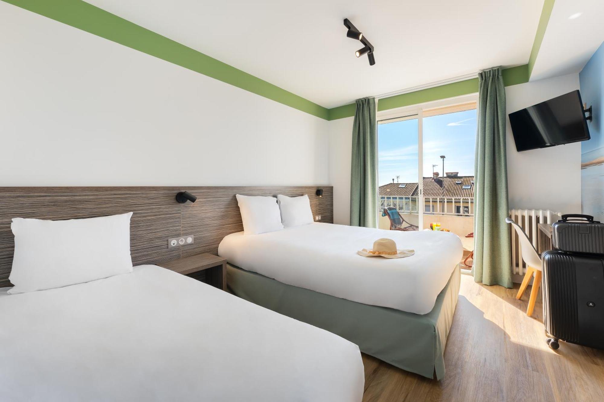 Triple Room Balcony