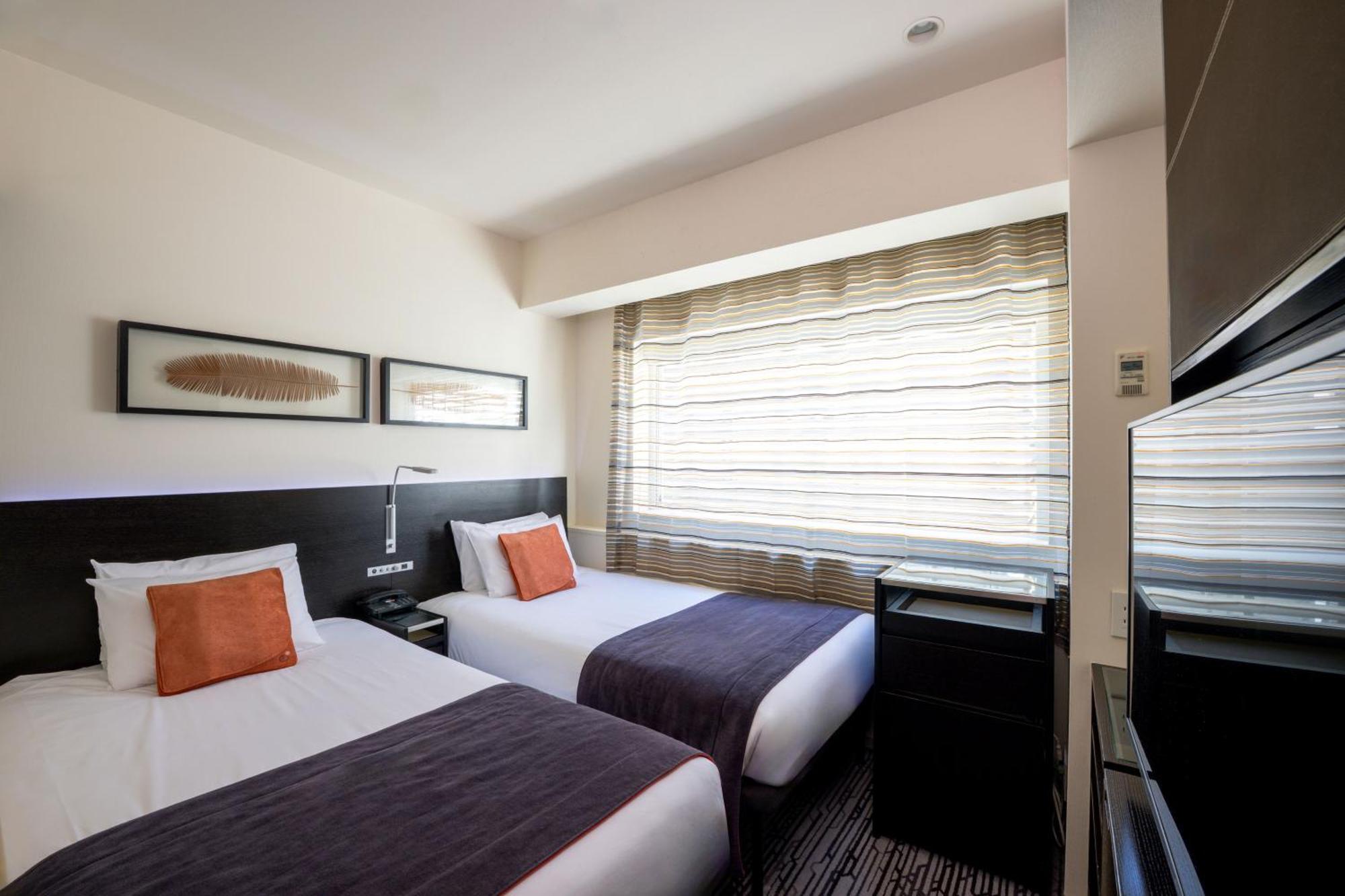 Small Twin Room Non-Smoking