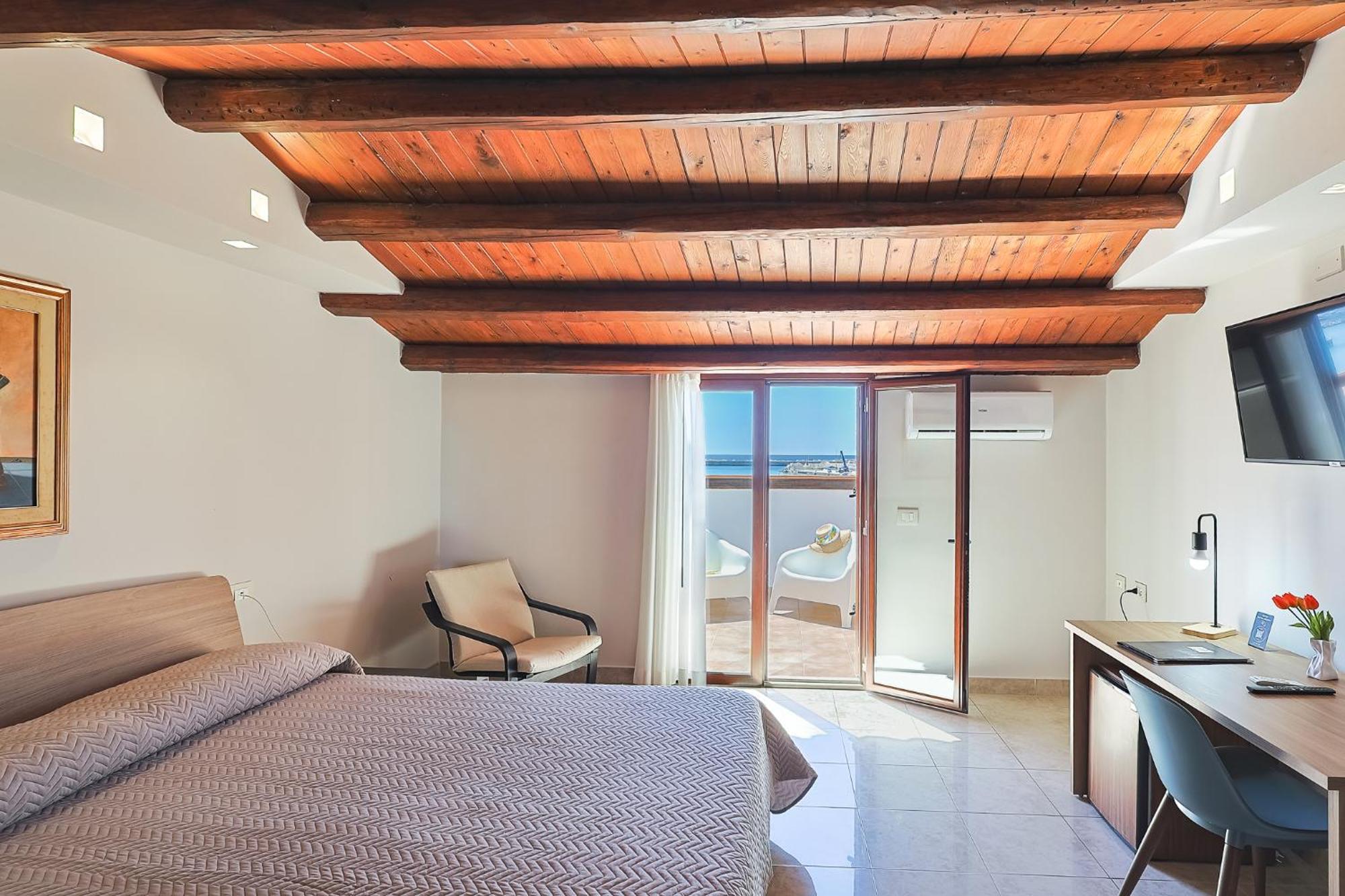 Double Room Balcony Sea View
