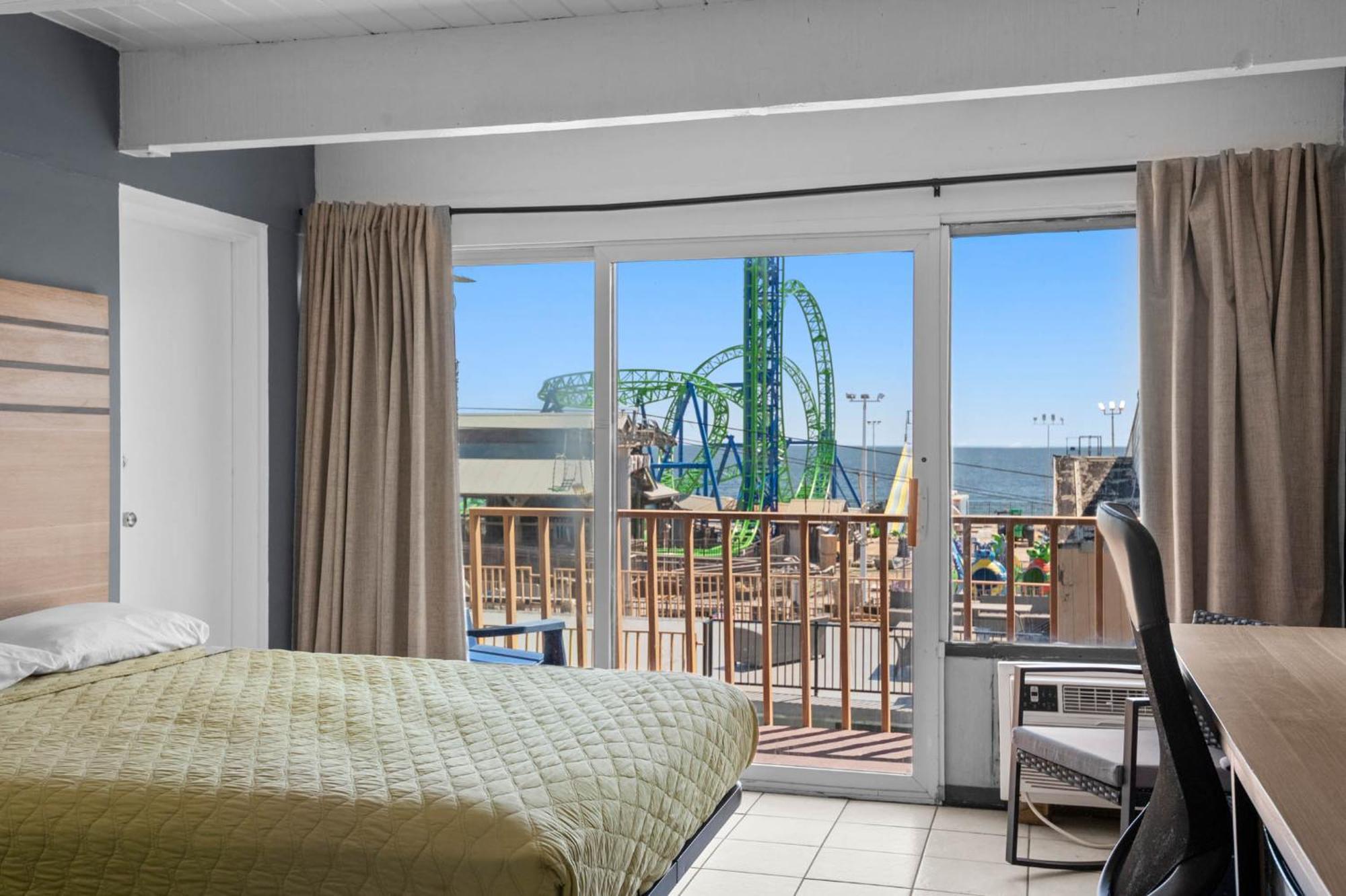 Pool Side Balcony Double Bed