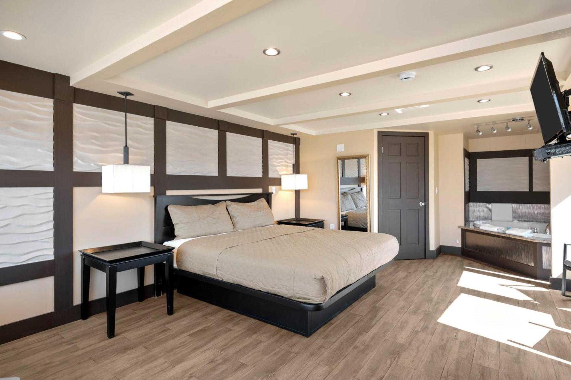 Deluxe King Room