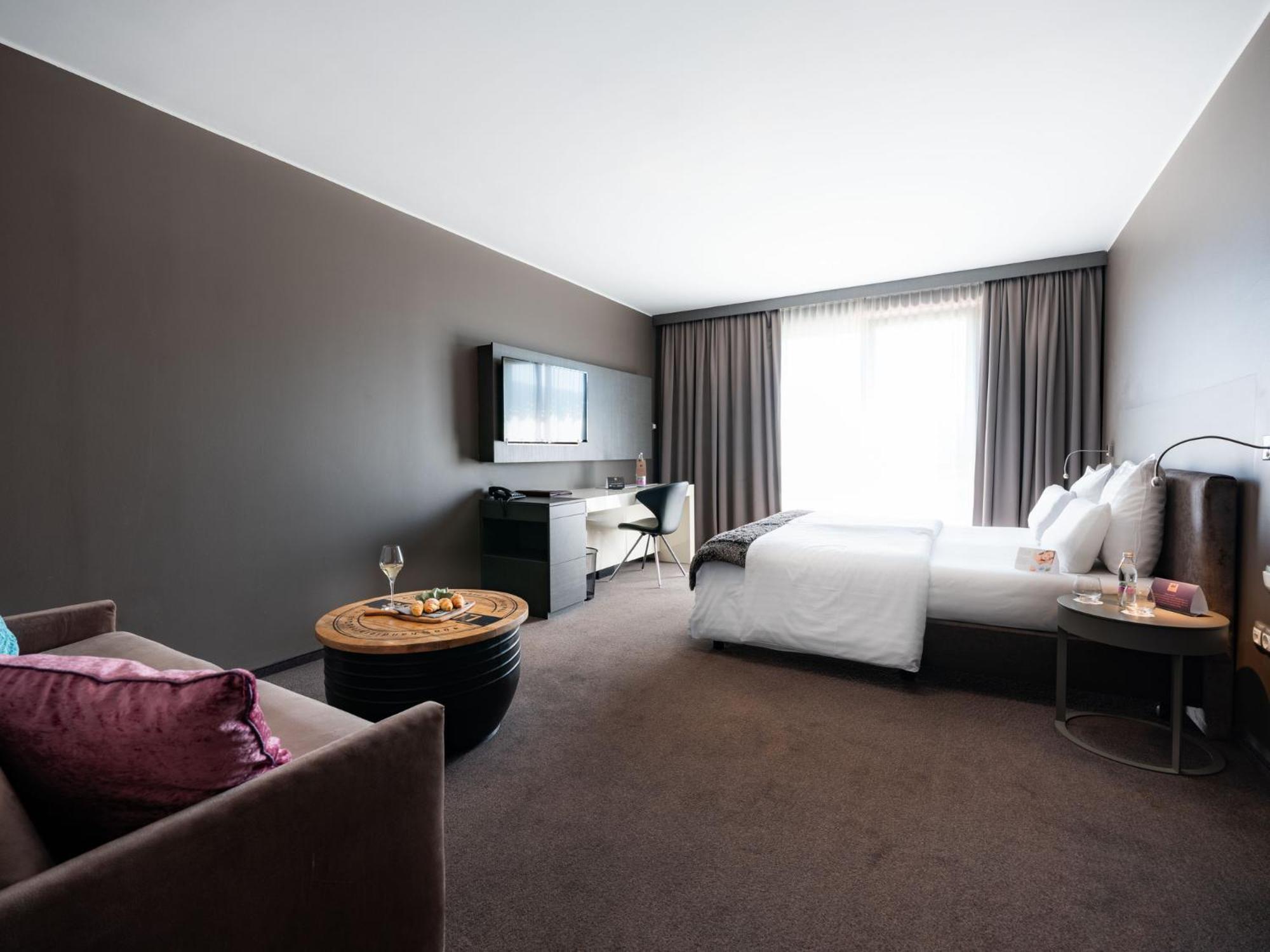 Superior Double Room River View