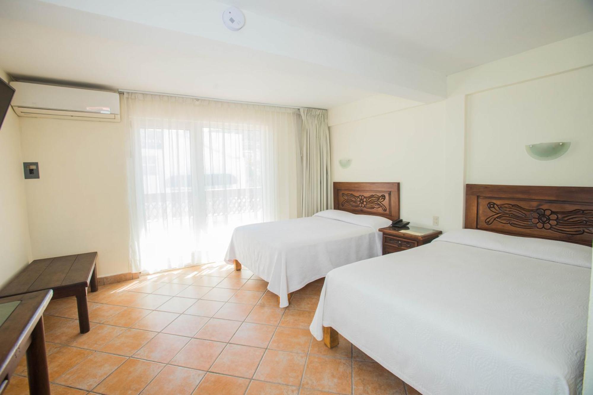 Standard Double Room Two Double Beds