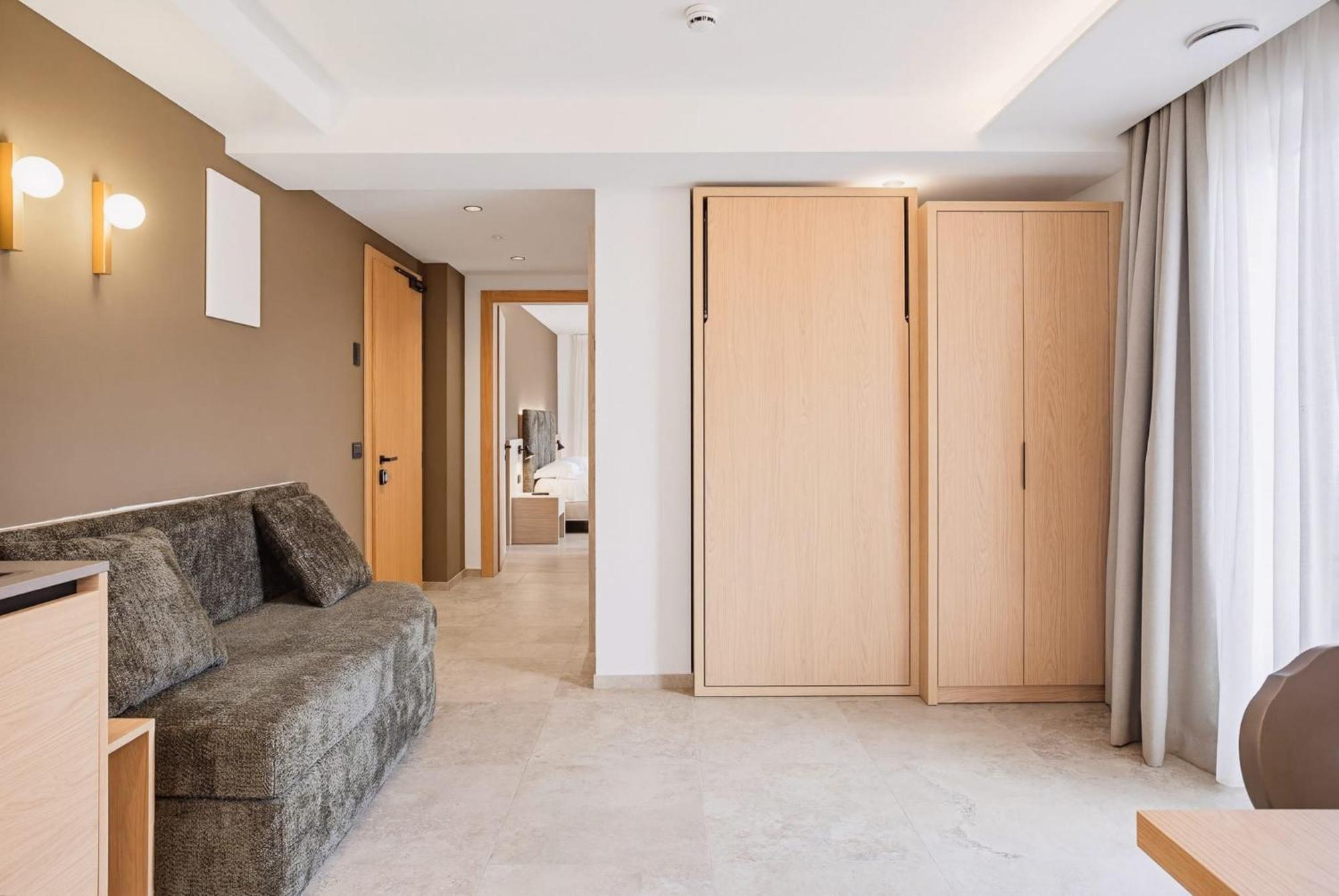 Superior Apartment