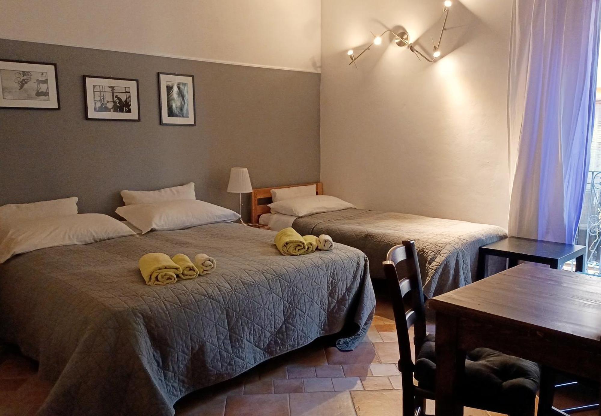 Triple Room