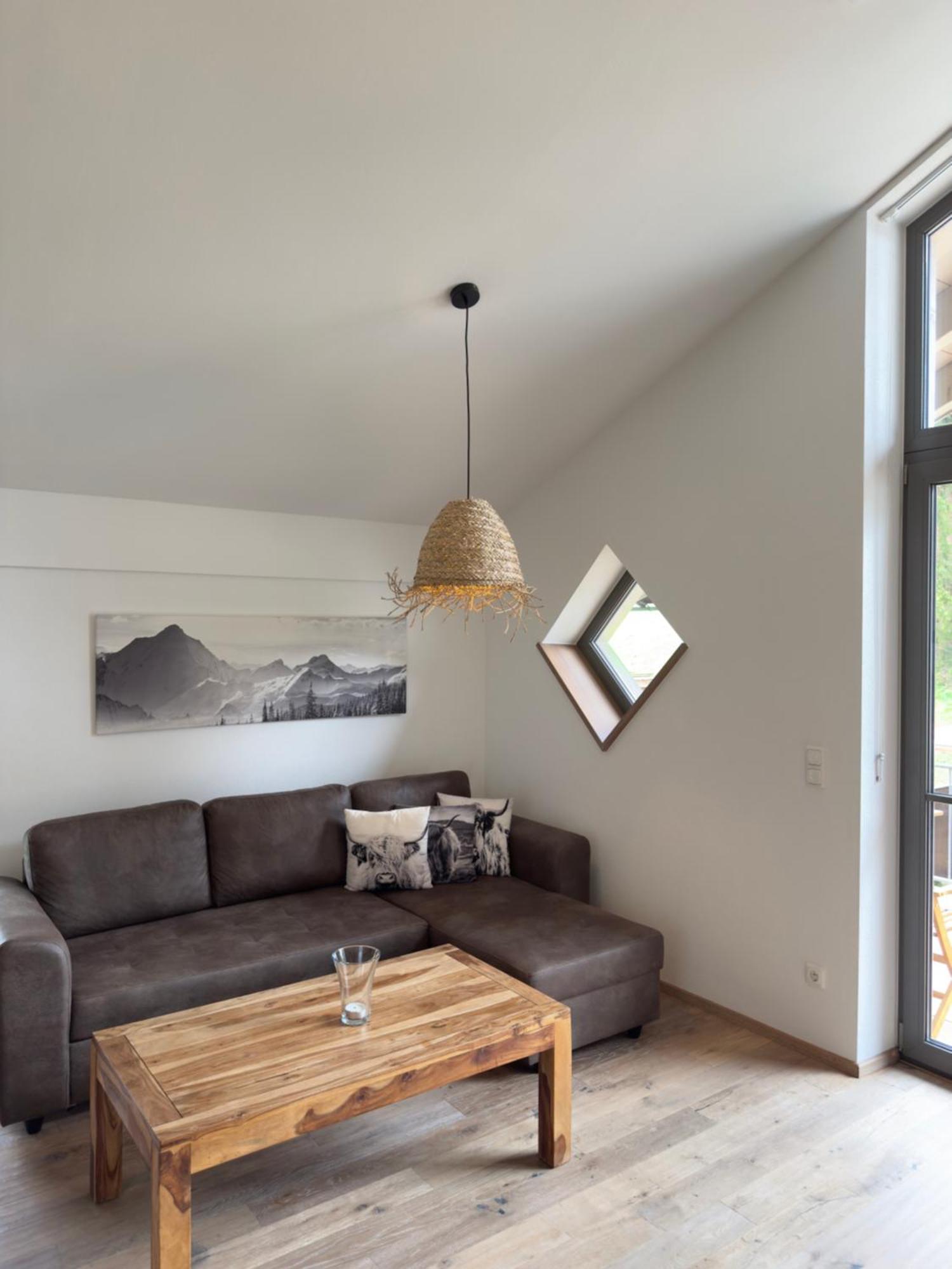One-Bedroom Apartment First Floor