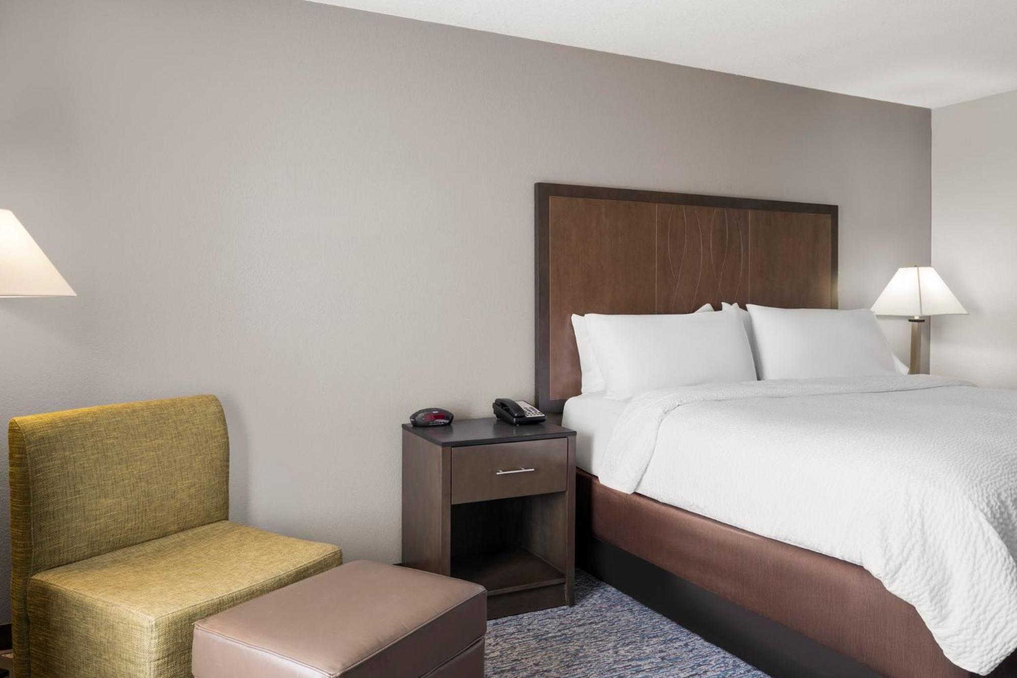 Standard King Room