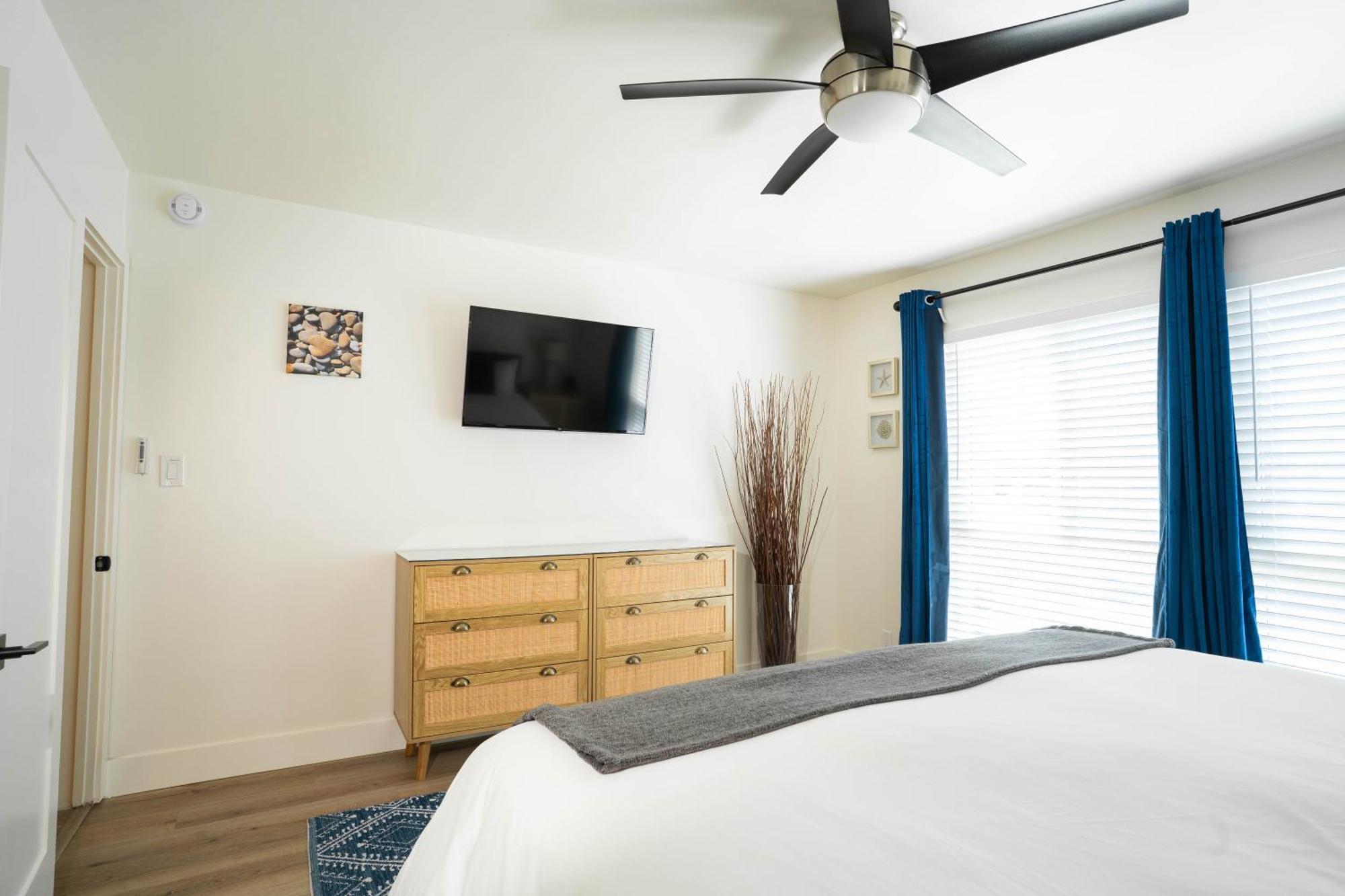 Two-Bedroom Villa Avenue View #2