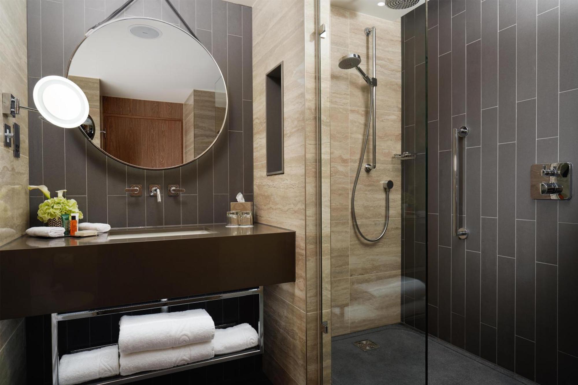 King Guest Room