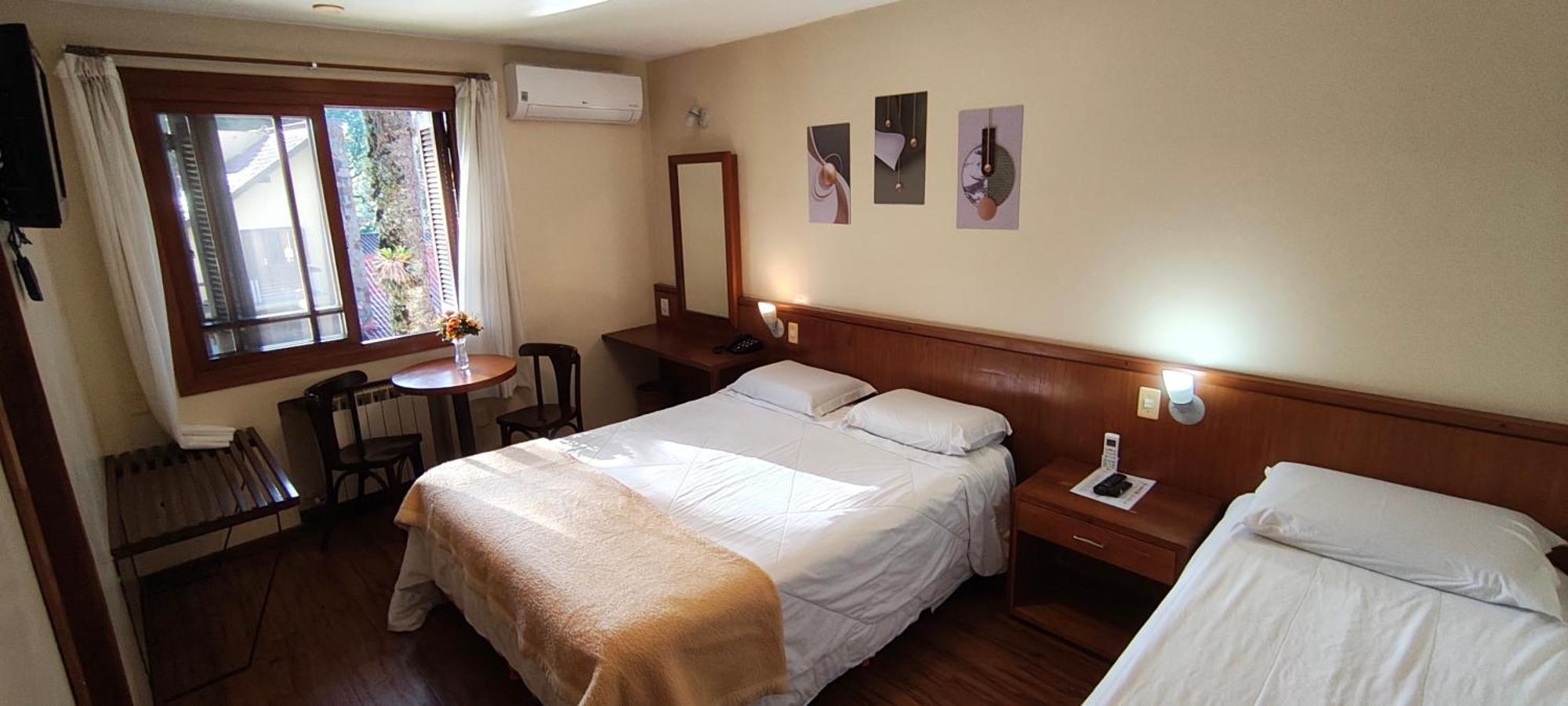 Deluxe Suite