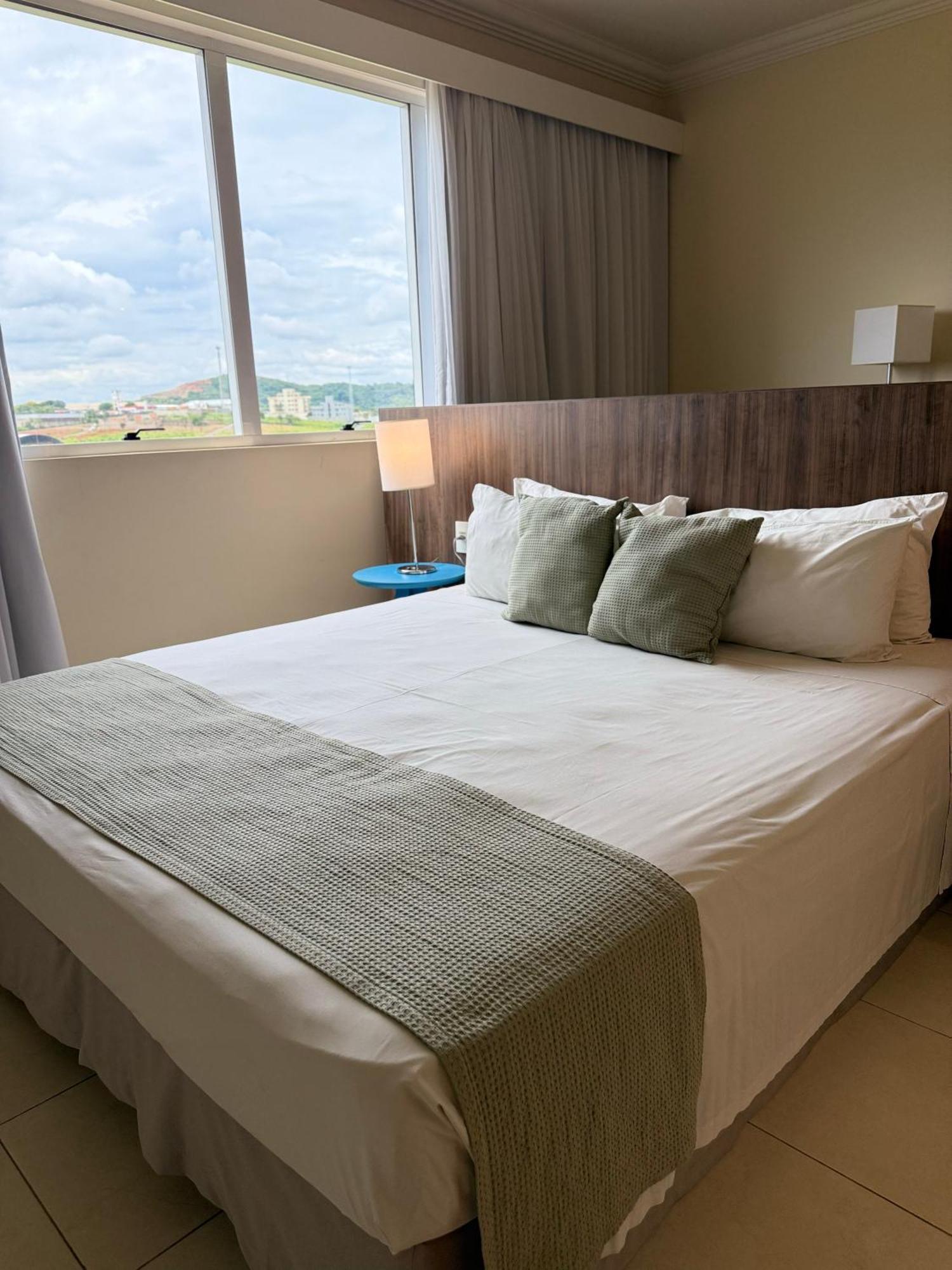 Quarto Superior com Cama Queen-Size