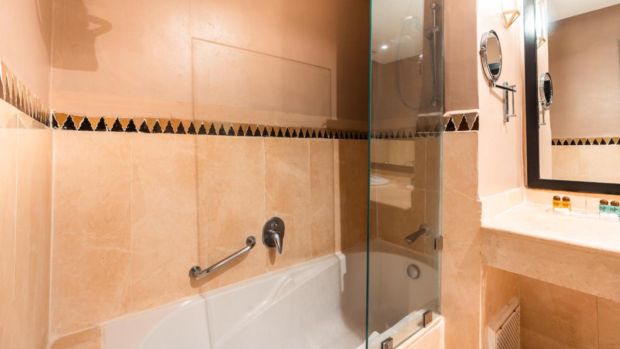 Quarto Individual com Varanda