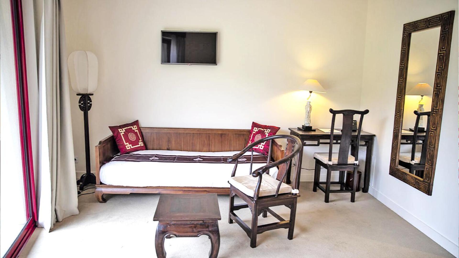 Superior Family Room