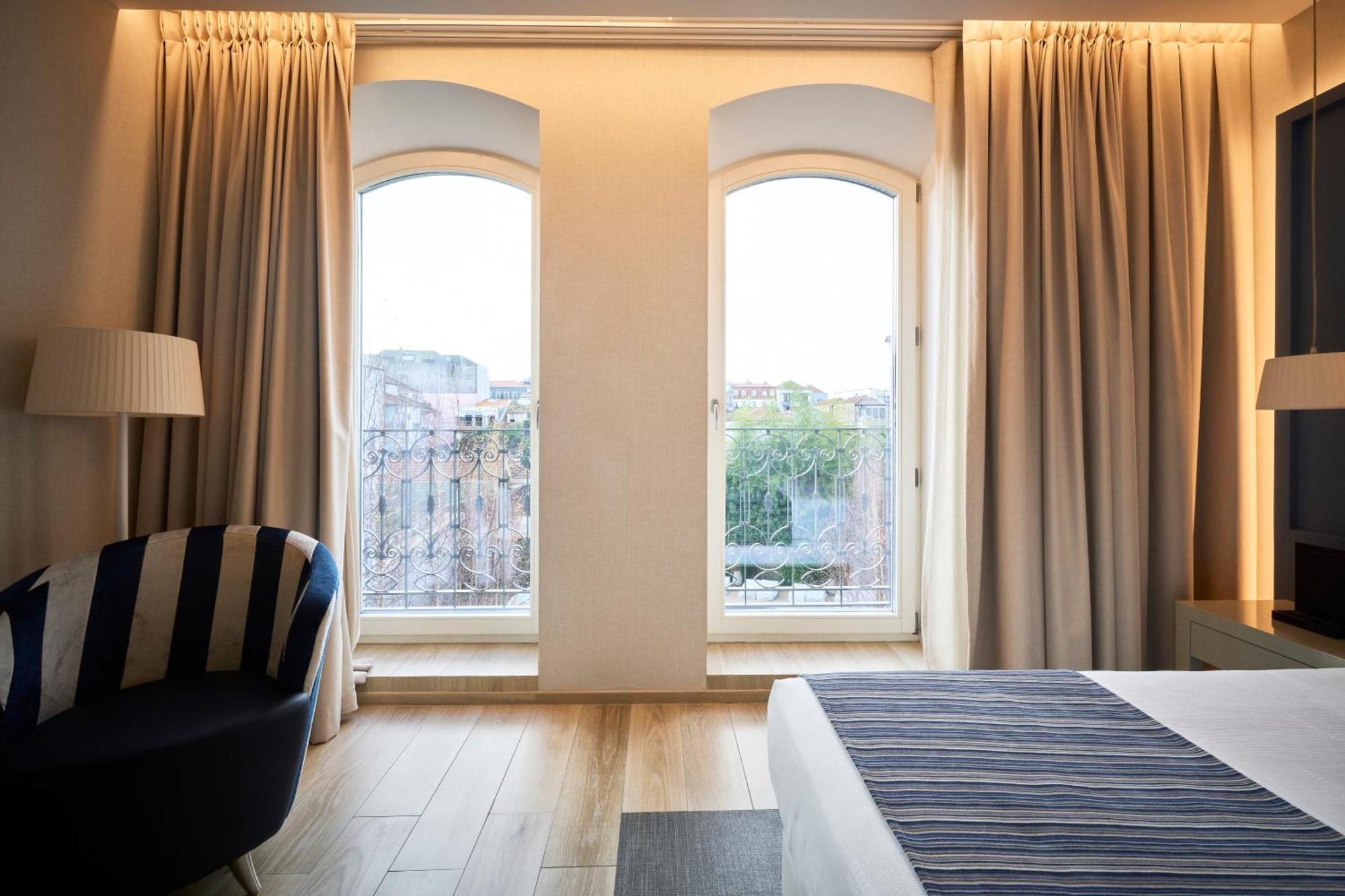 Double or Twin Room Balcony