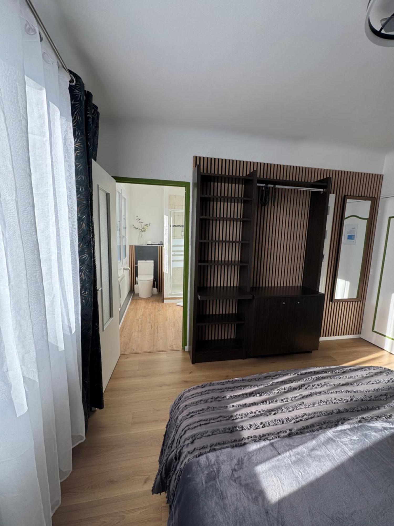 Double Room Mountain View