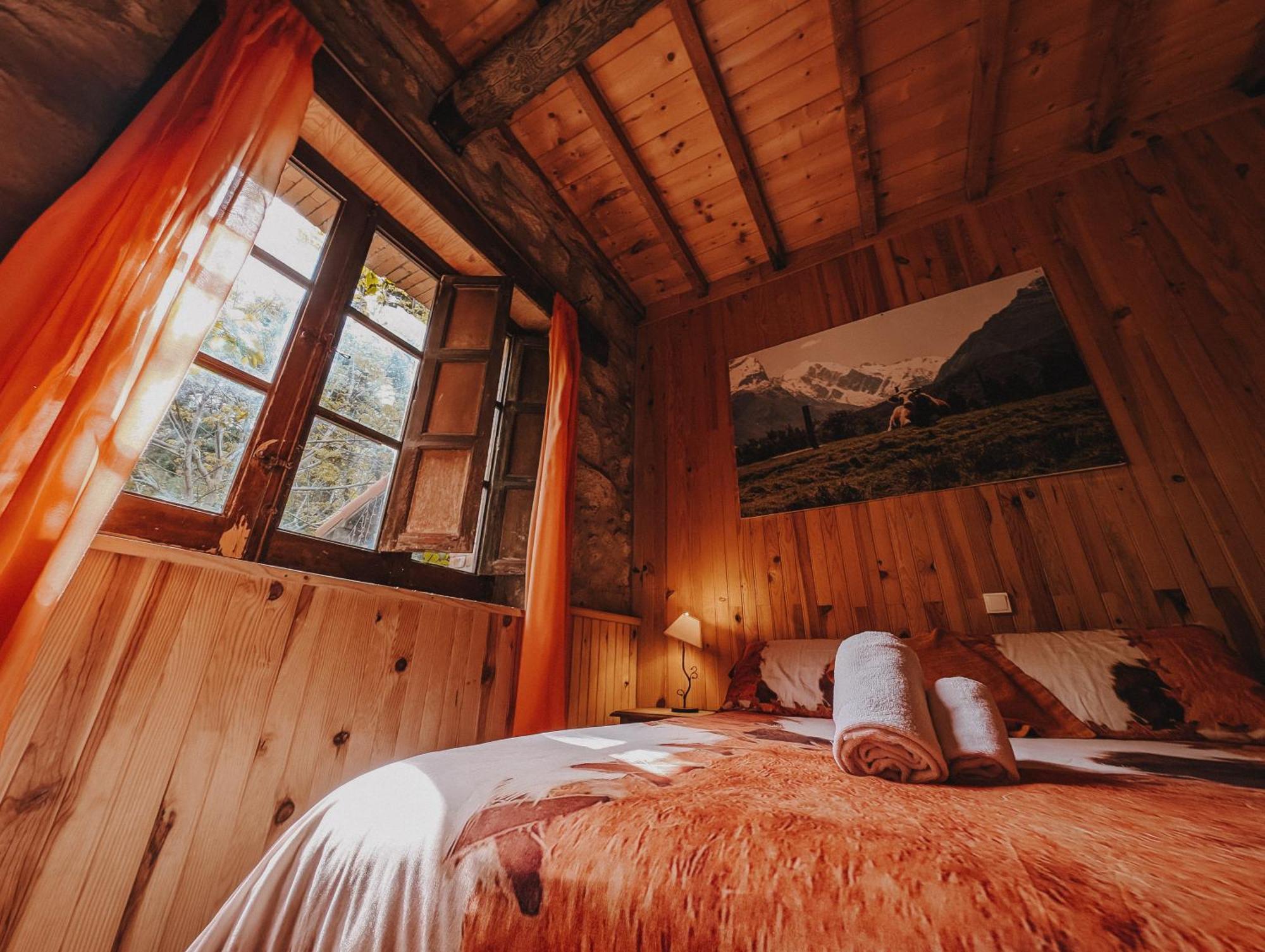 Standard Double Room Private Bathroom