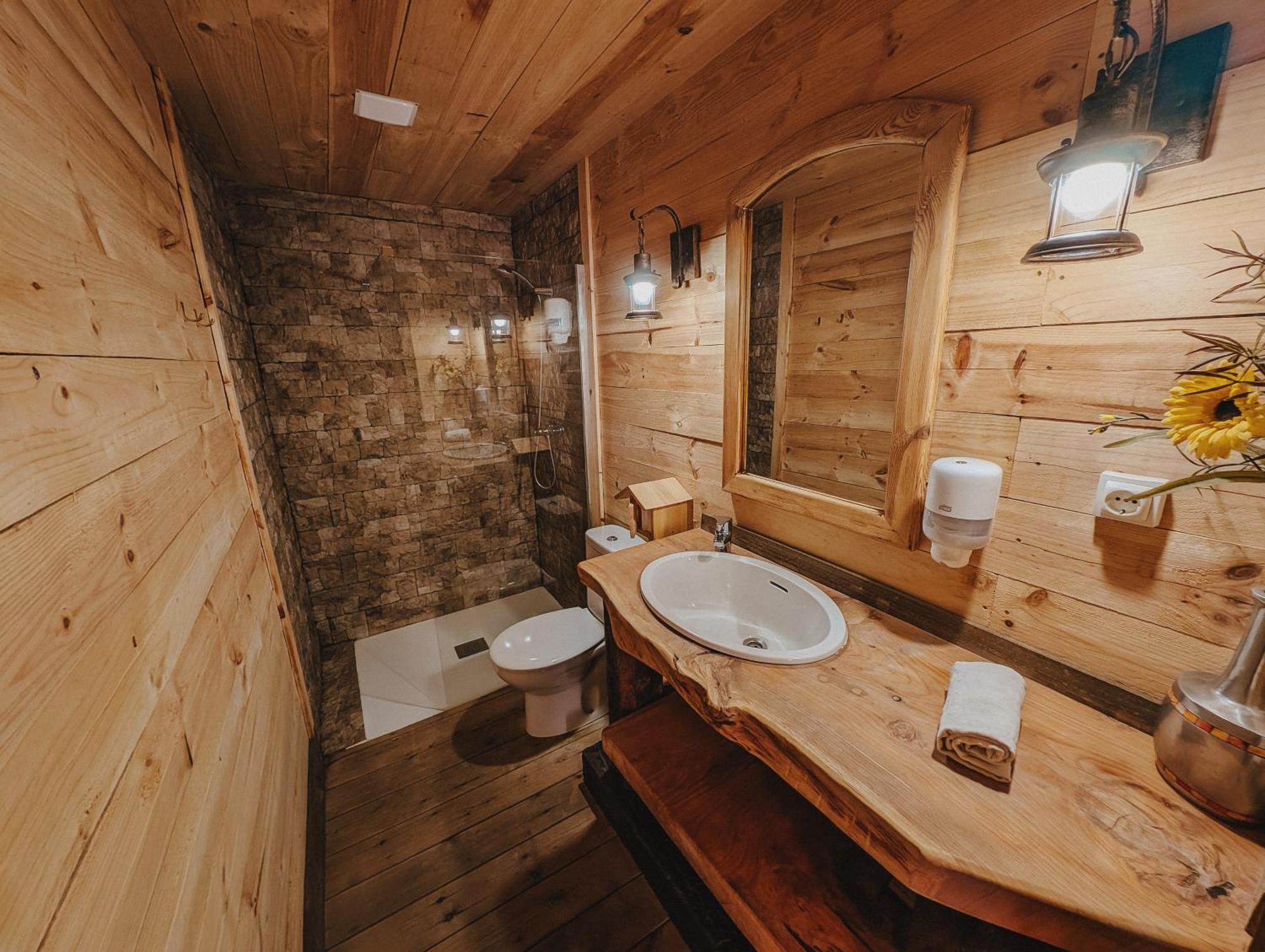 Standard Double Room Private Bathroom