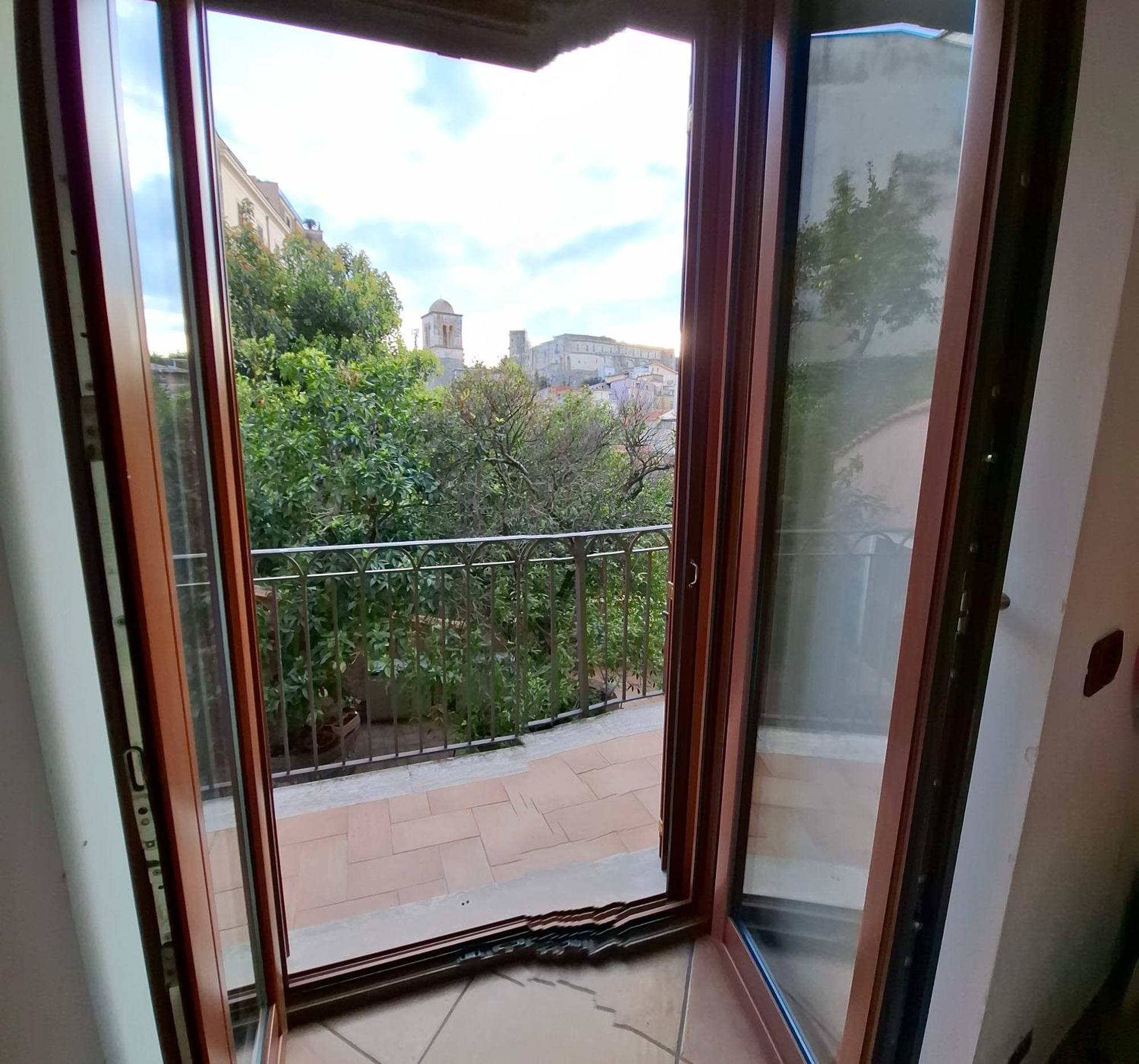 One-Bedroom Apartment Terrace