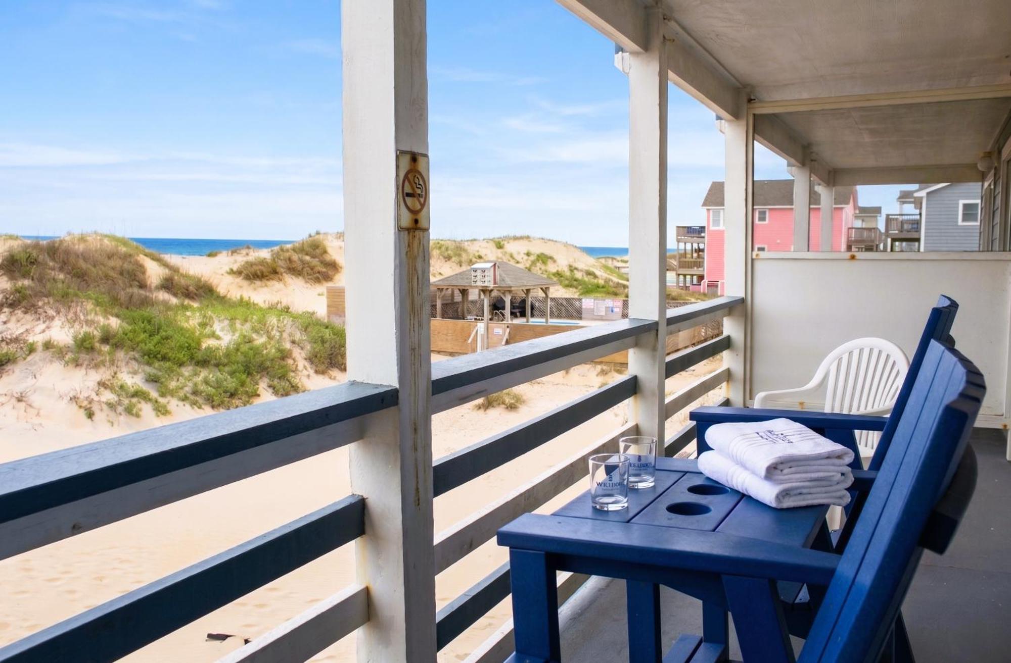 Two Double Bed Ocean Front Second Floor