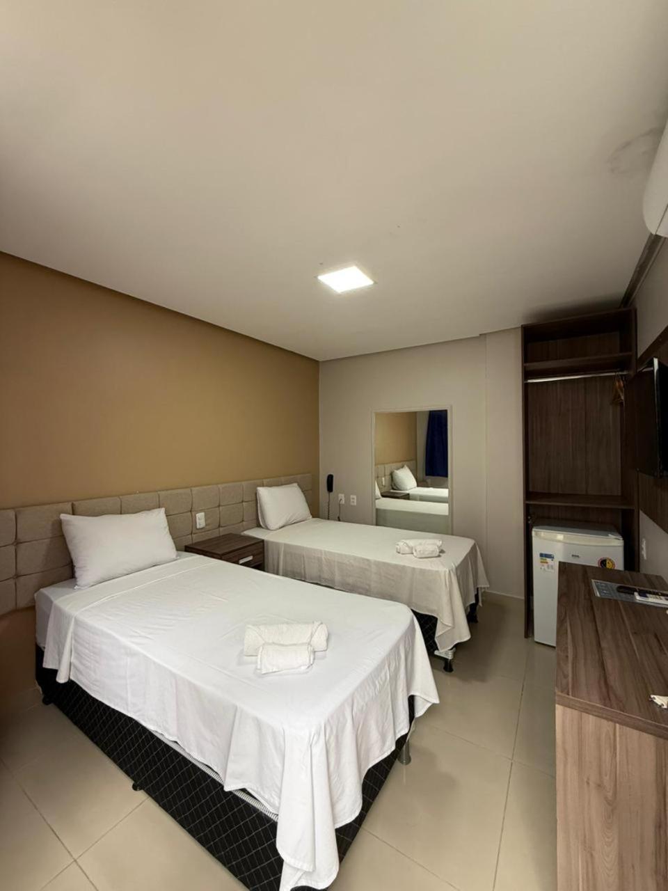 Quarto Duplo Standard
