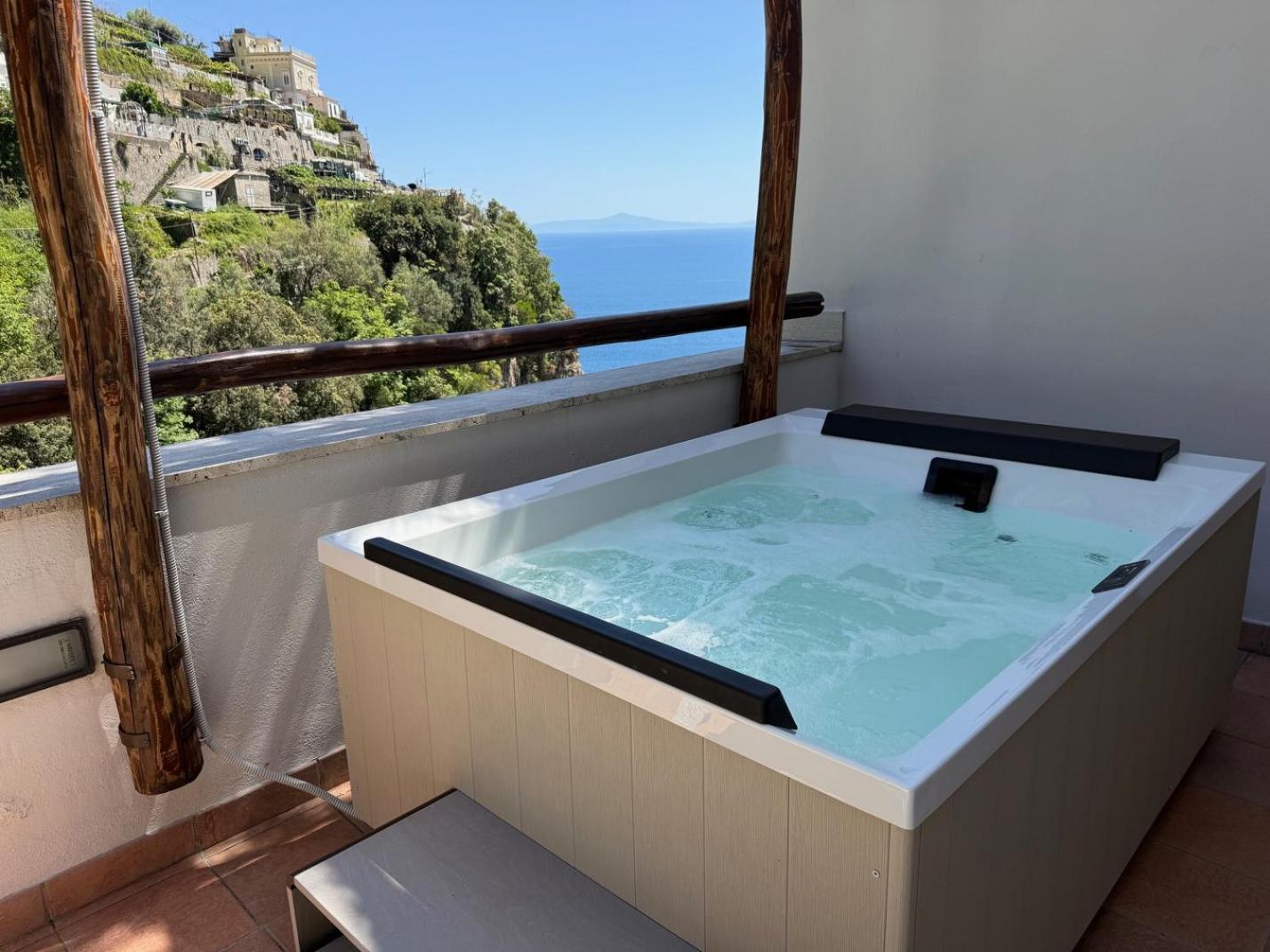 Deluxe Double Room Sea View