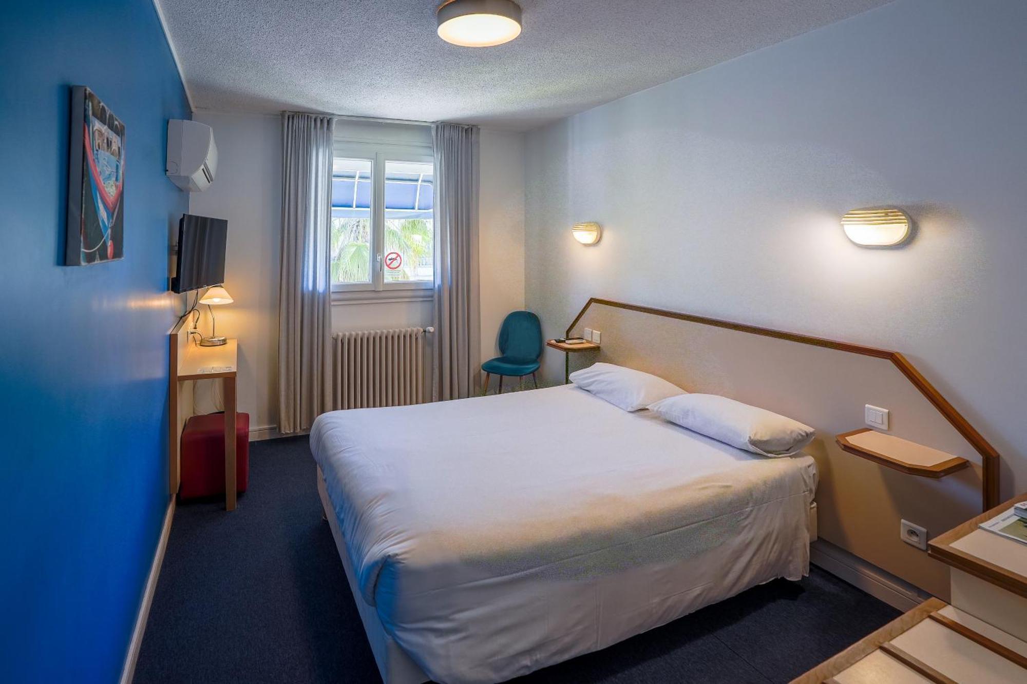 Standard Twin or Double Room