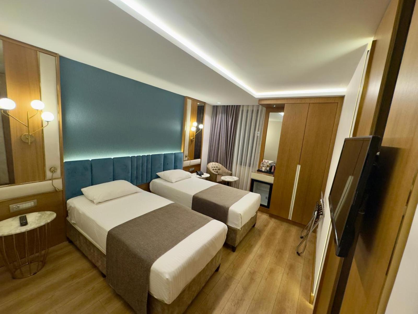 Standard Double or Twin Room,1766129927:JPEG