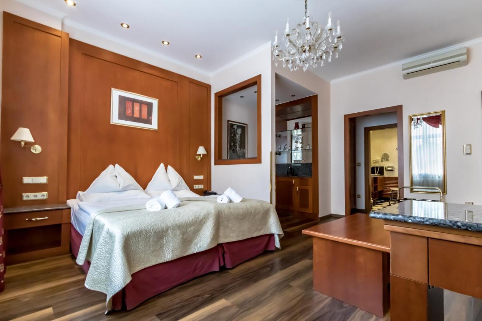 Junior Suite Whilrpool