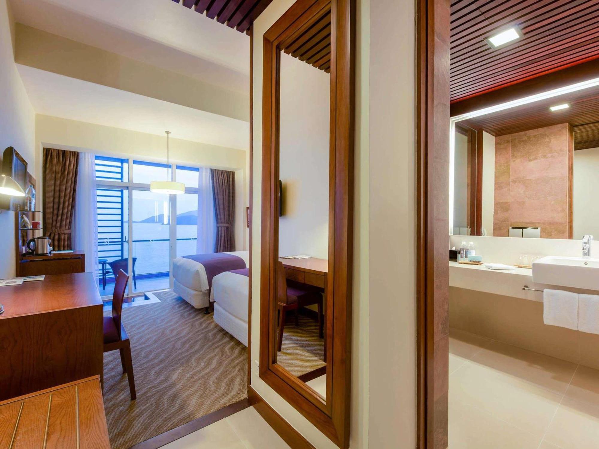 Superior Twin Room Ocean View