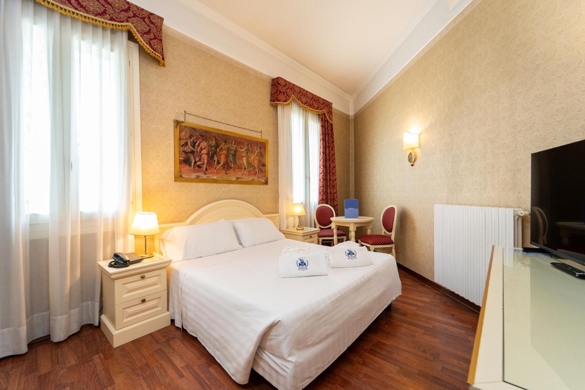 Comfort Double or Twin Room