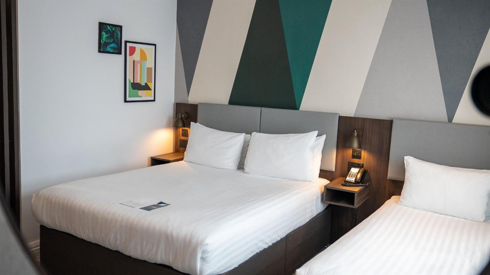 Habitación Estándar con cama doble e individual