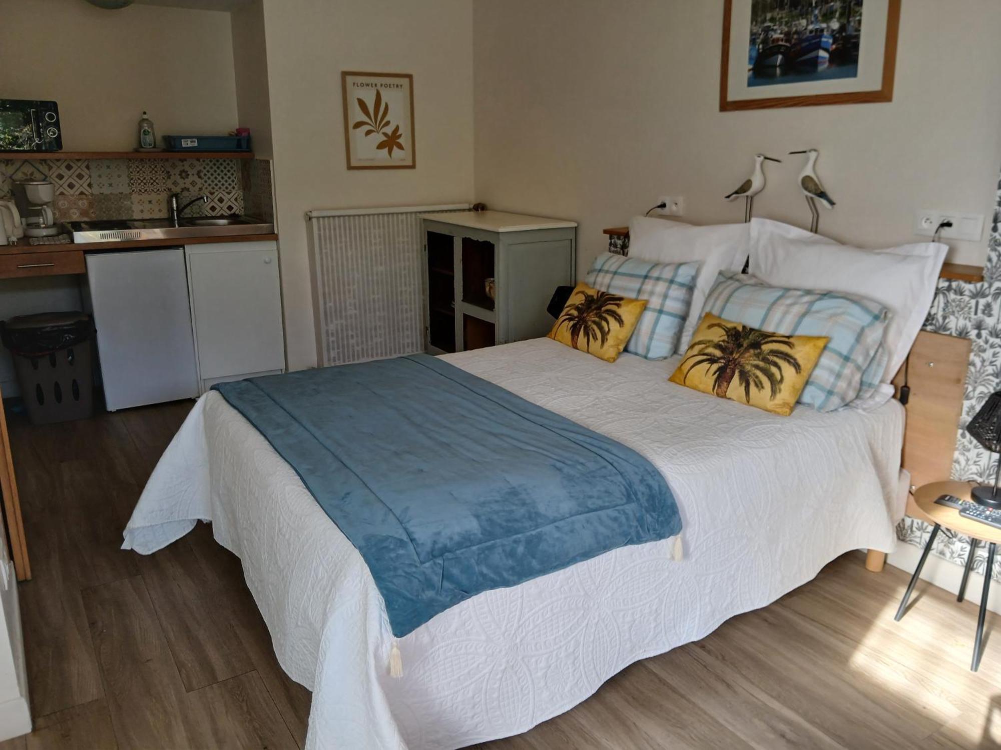 Double Room Garden side Balcony or Terrace
