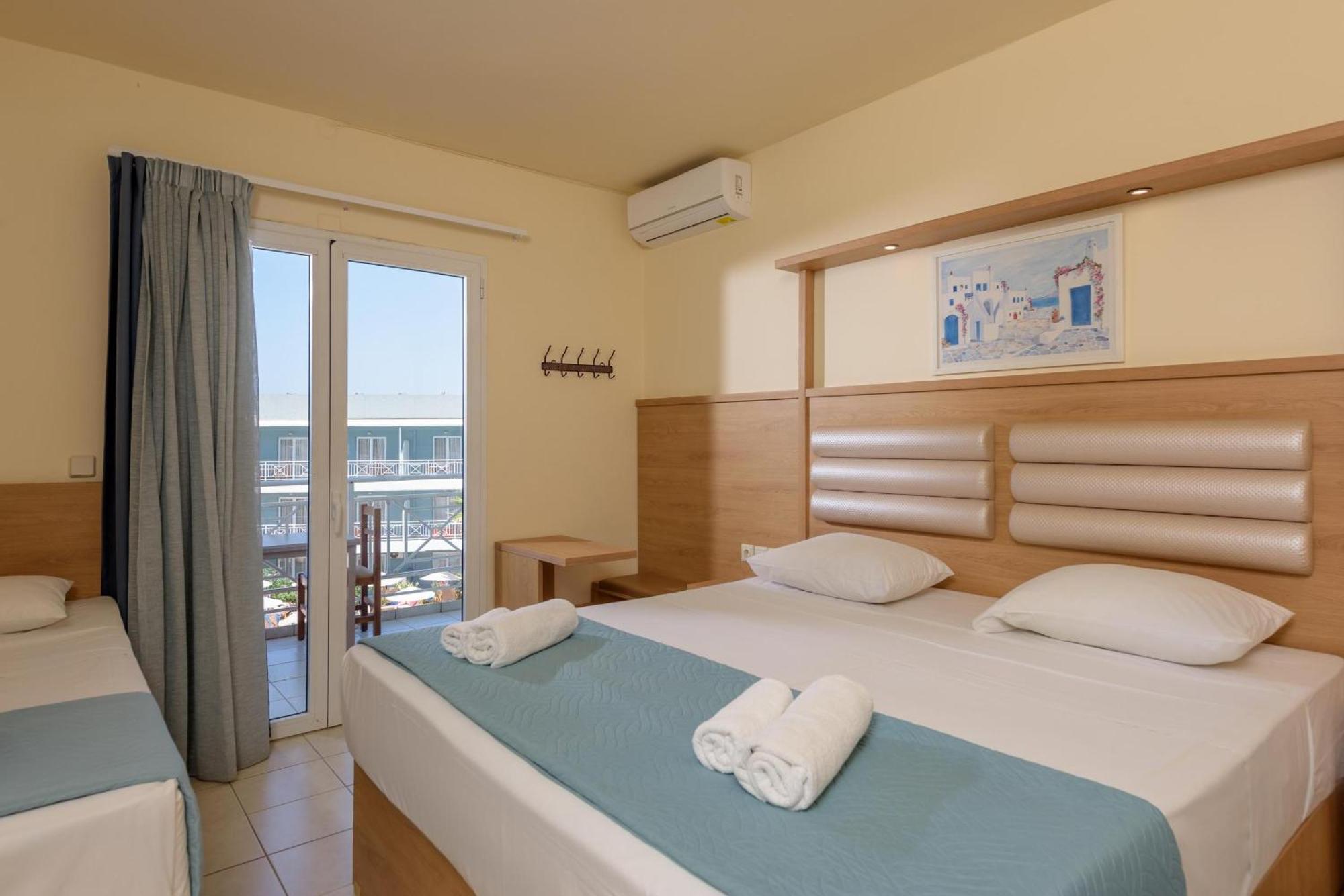 Quadruple Room Sea View