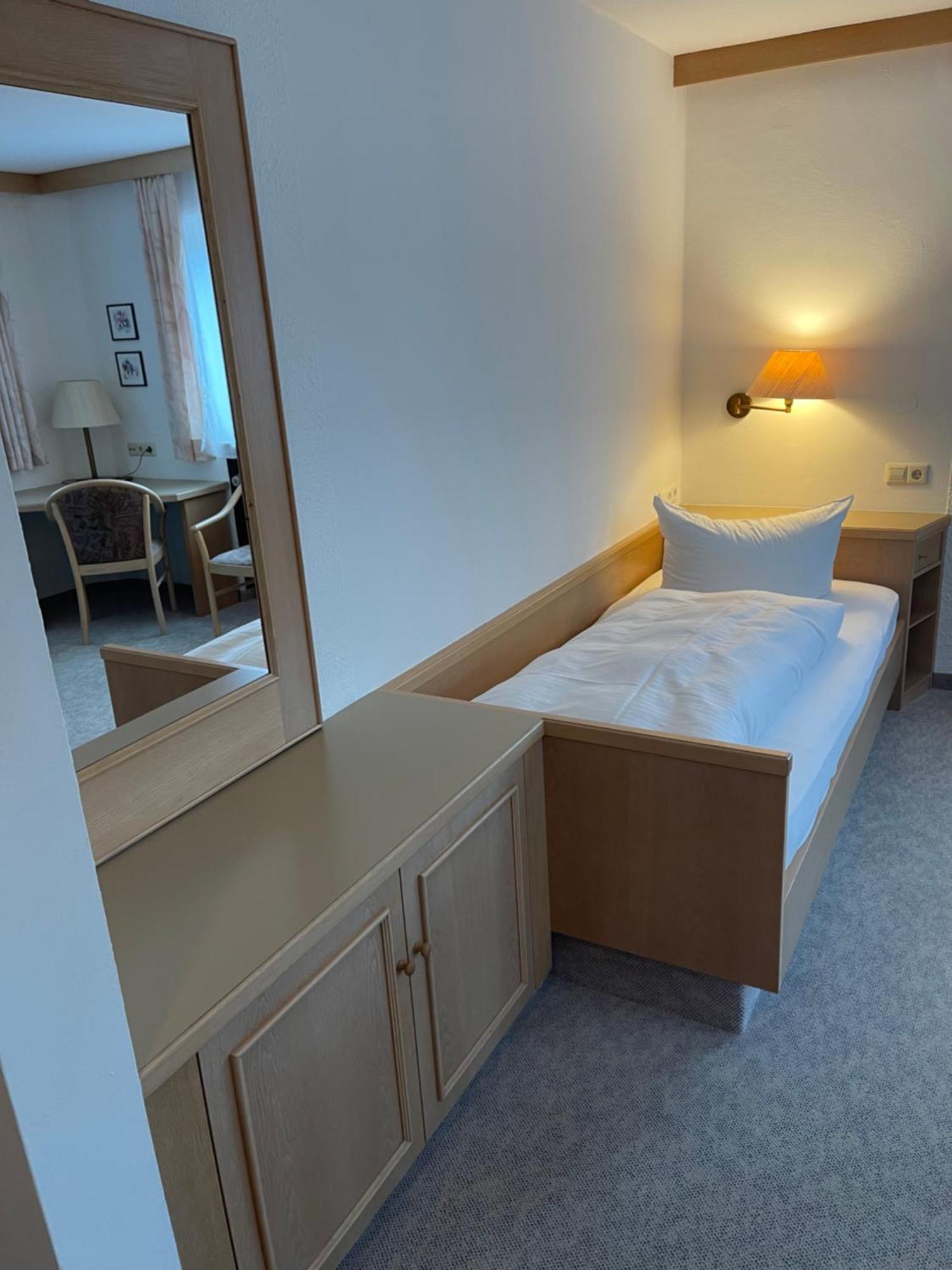 Economy Single Room