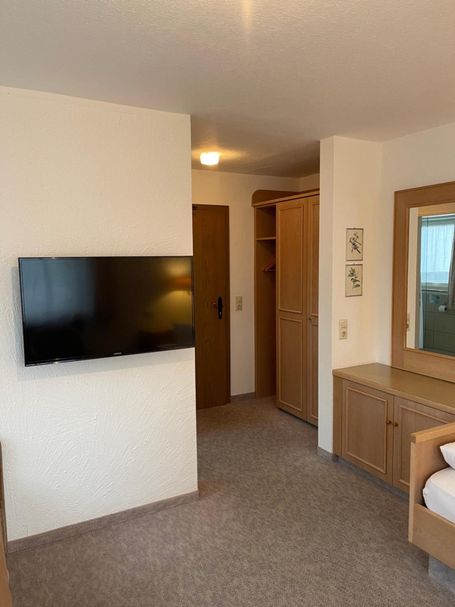 Economy Single Room