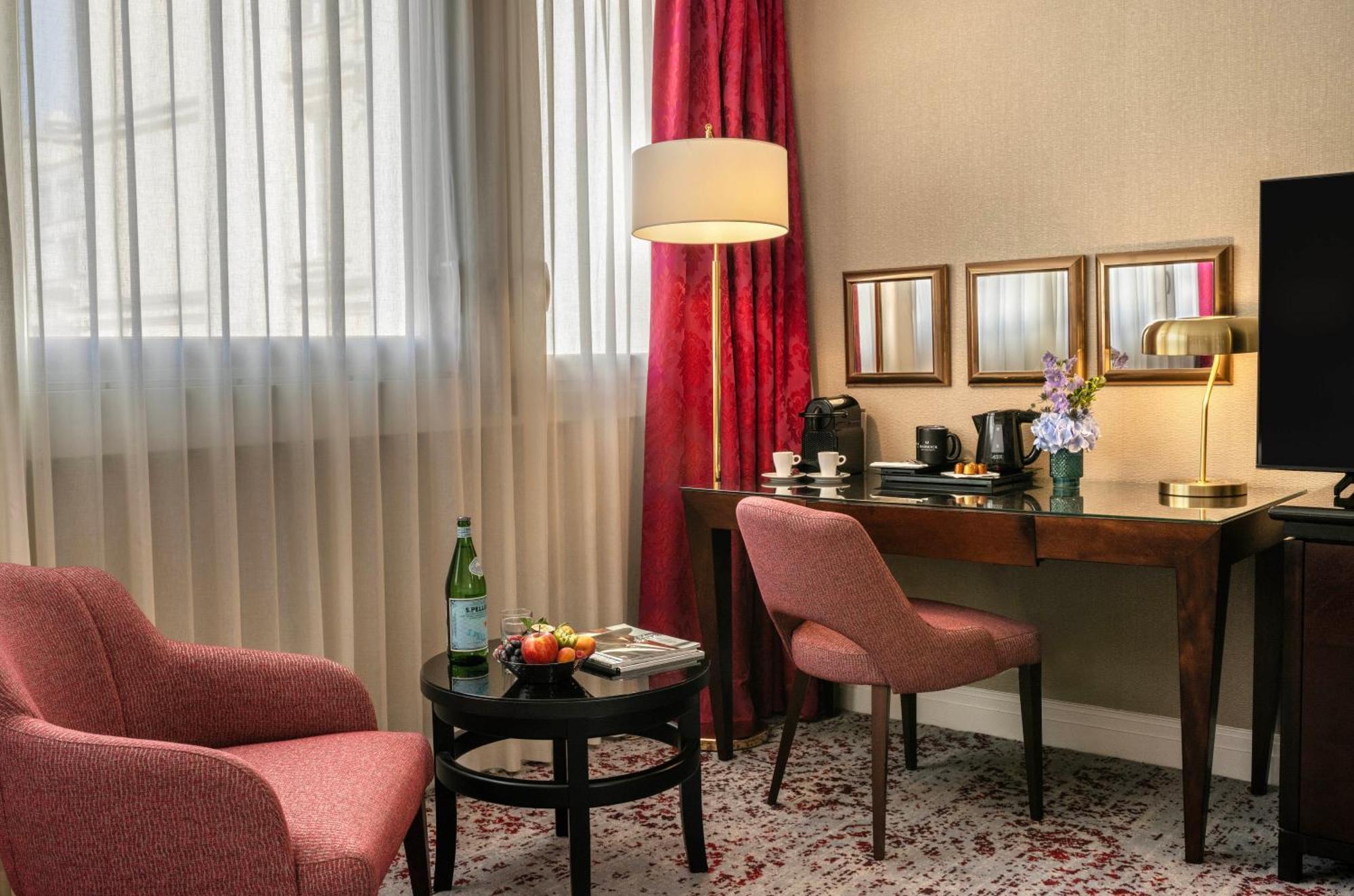 Superior Queen Room